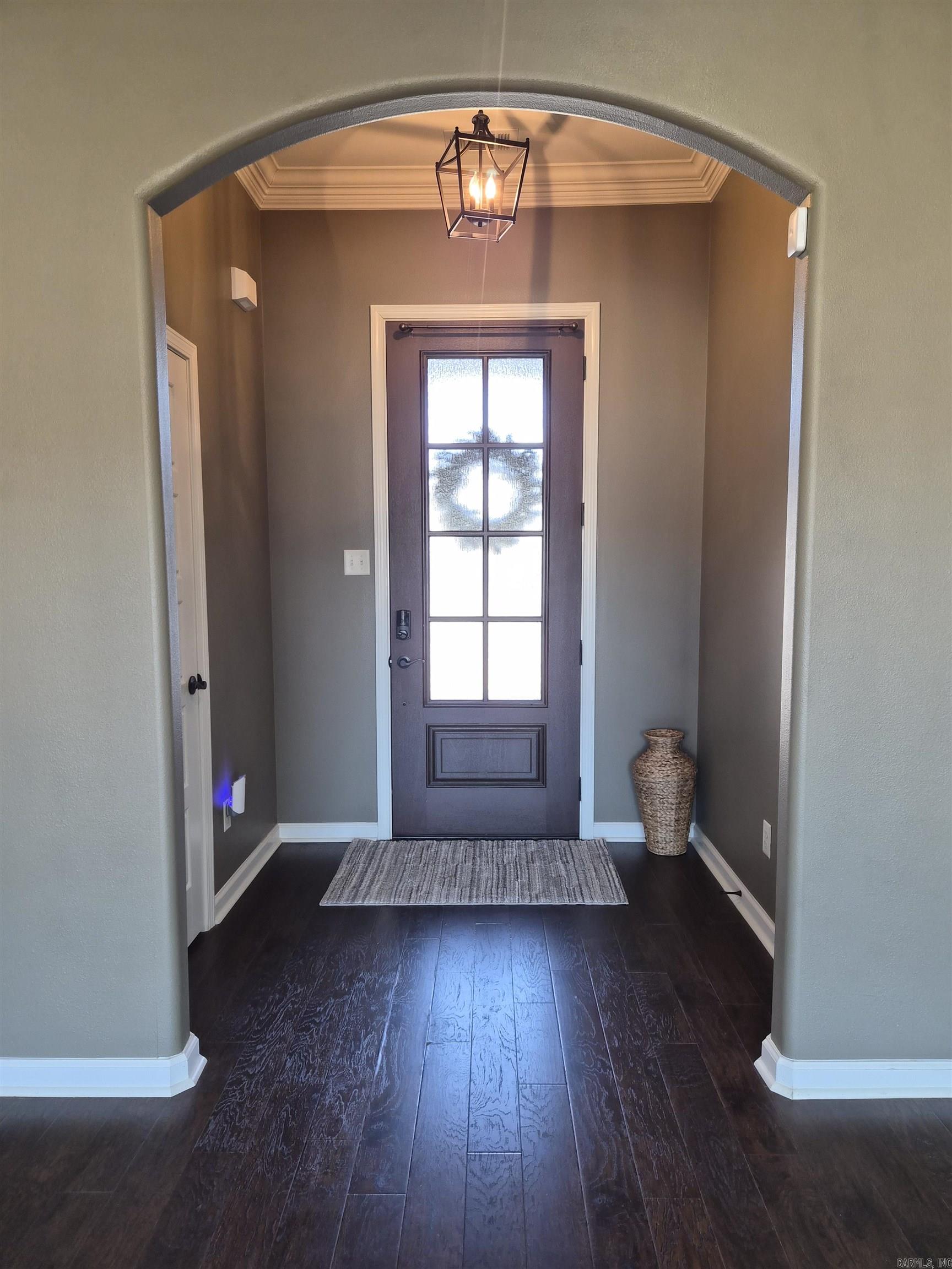 MAGNOLIA VILLAGE - Residential