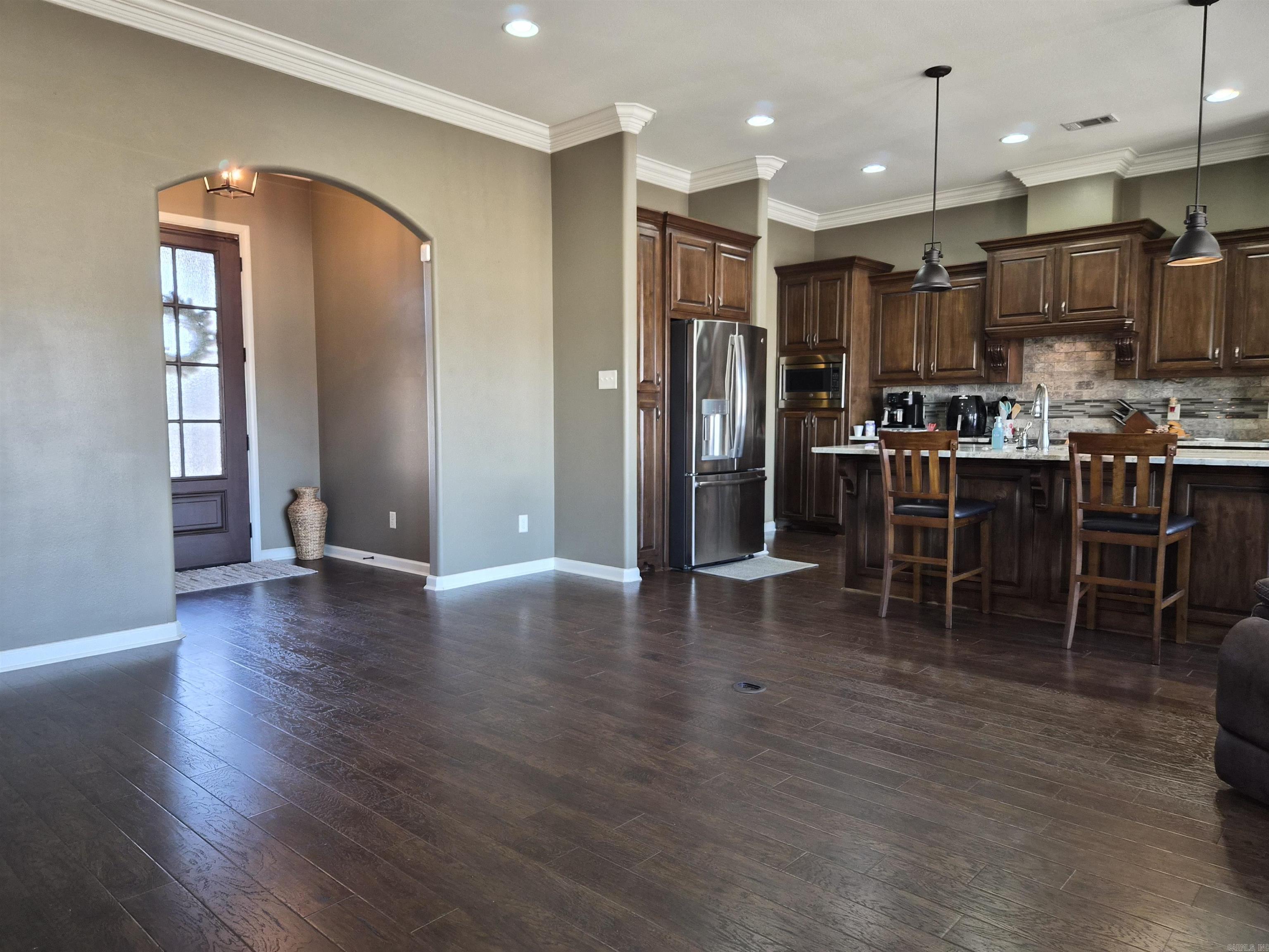 MAGNOLIA VILLAGE - Residential