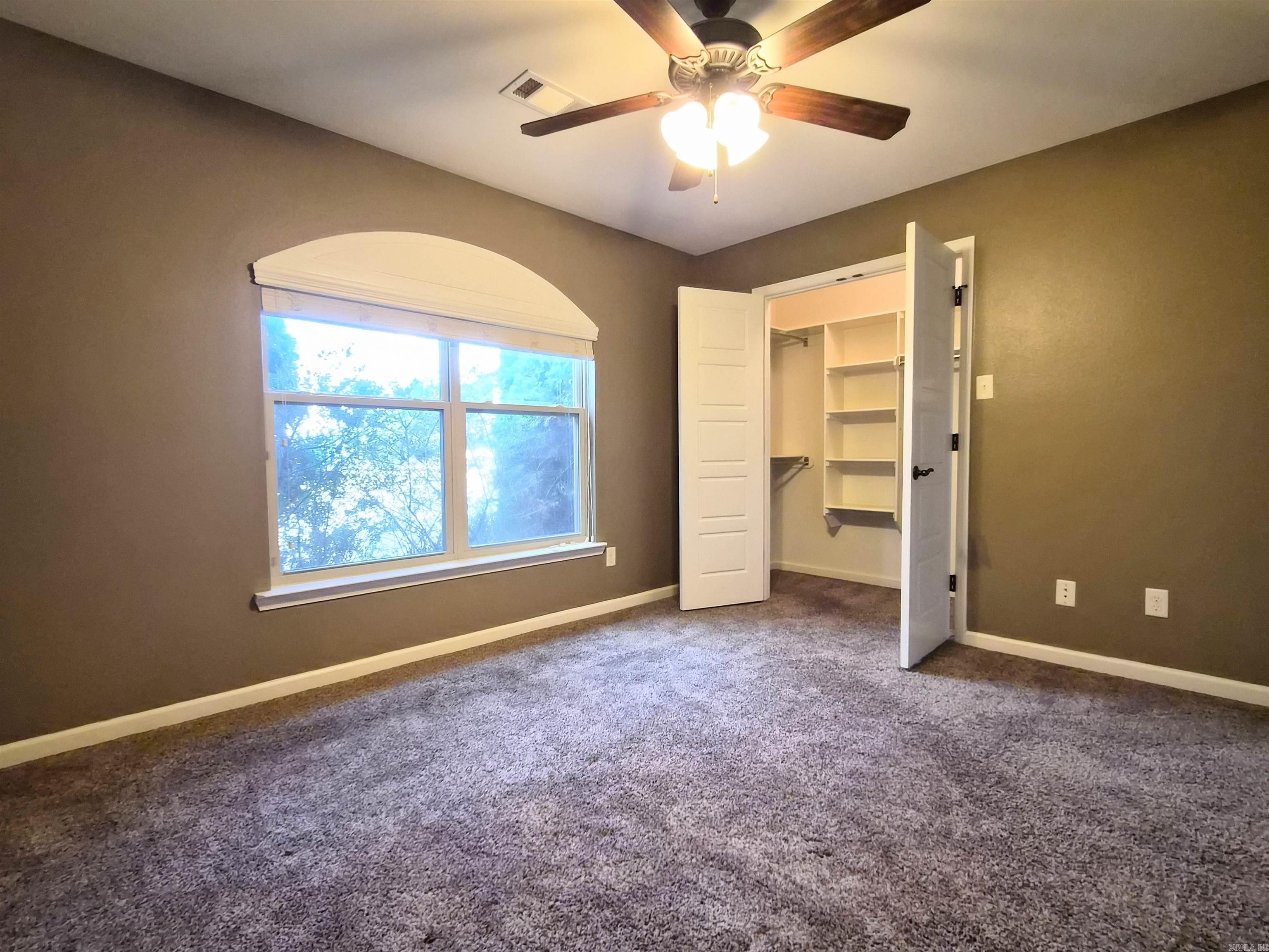 MAGNOLIA VILLAGE - Residential