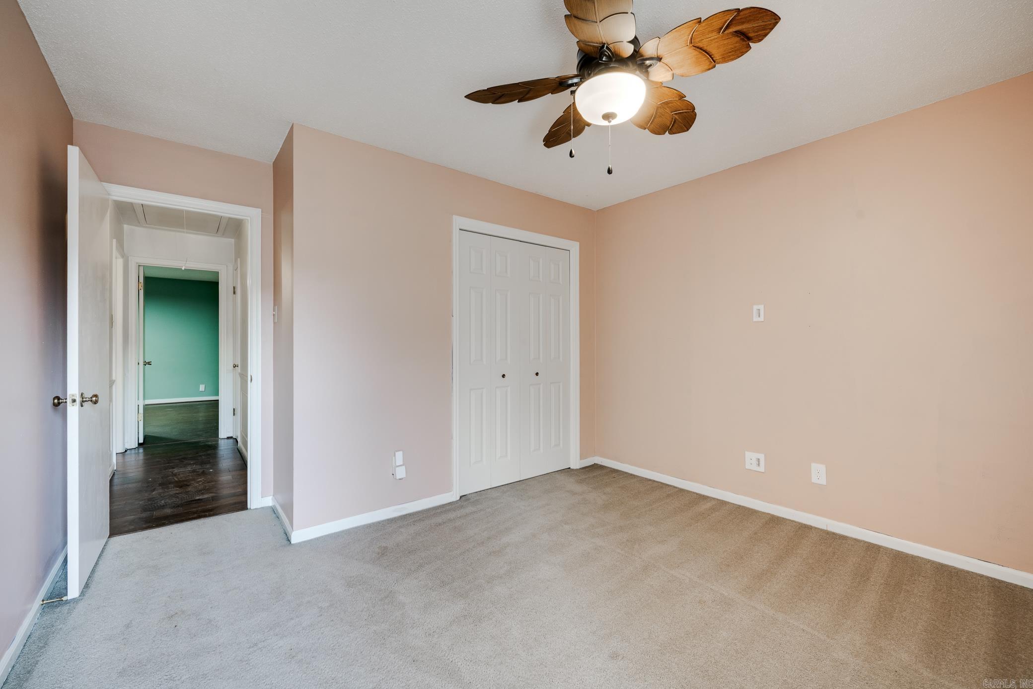 ECHO VALLEY - Residential