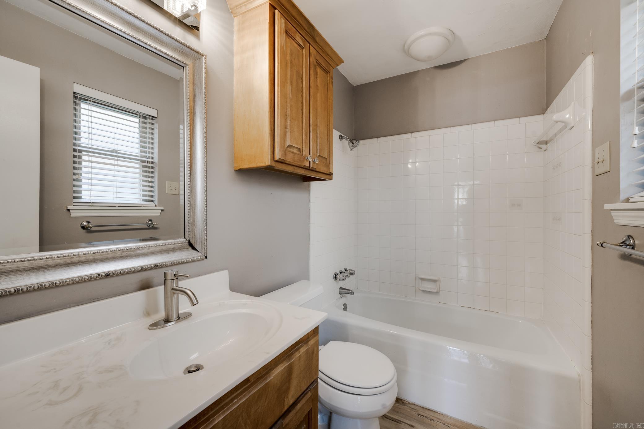 ECHO VALLEY - Residential