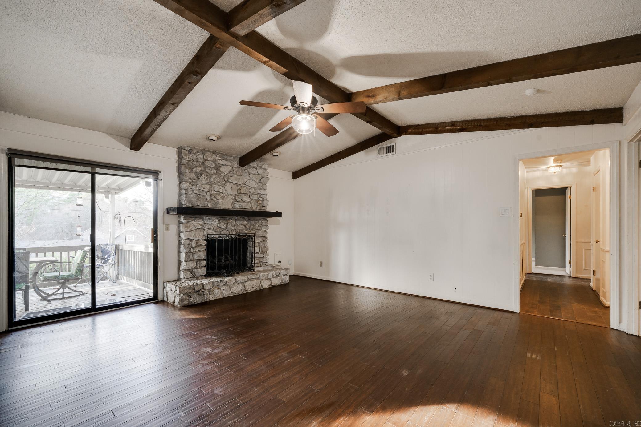 ECHO VALLEY - Residential