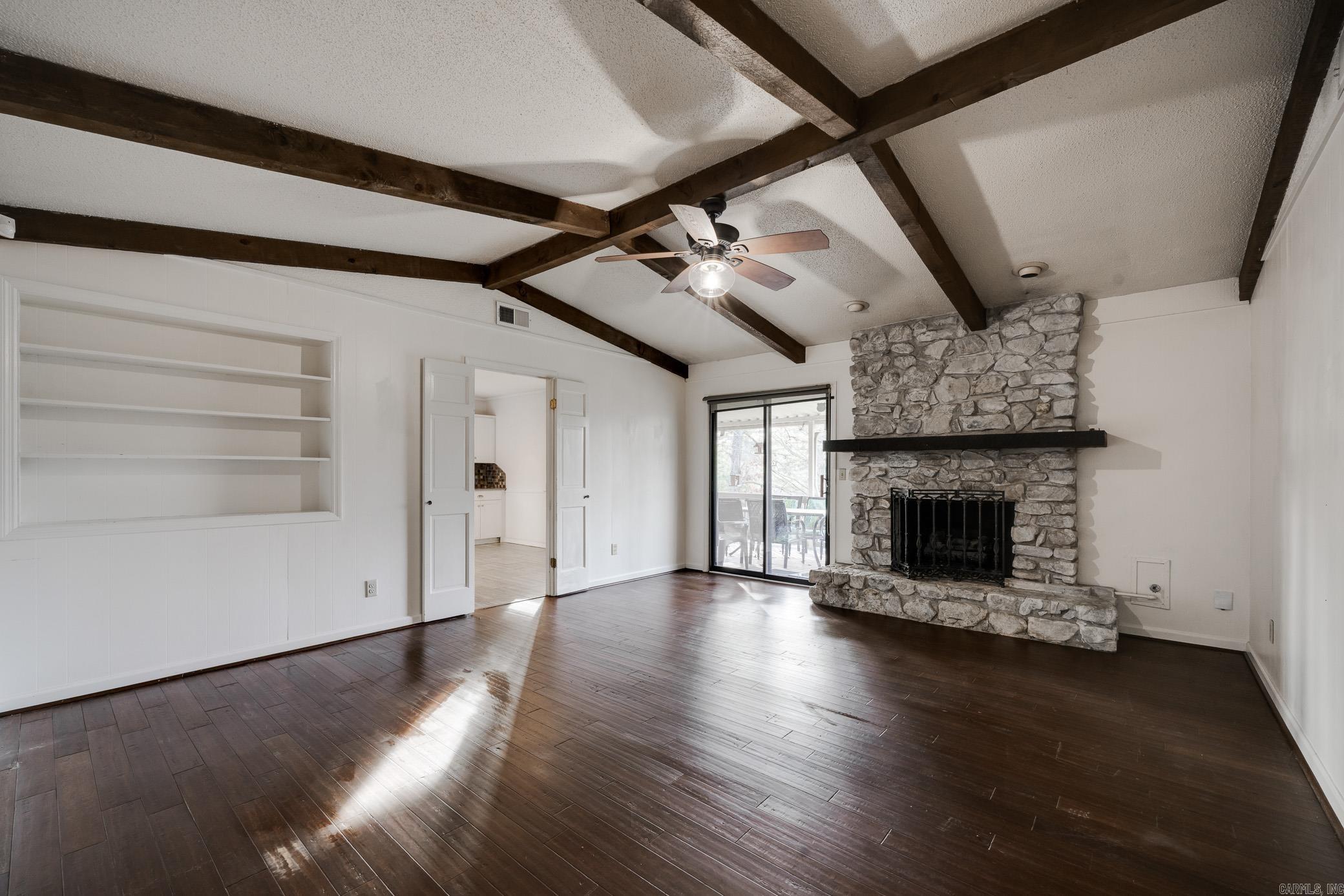 ECHO VALLEY - Residential