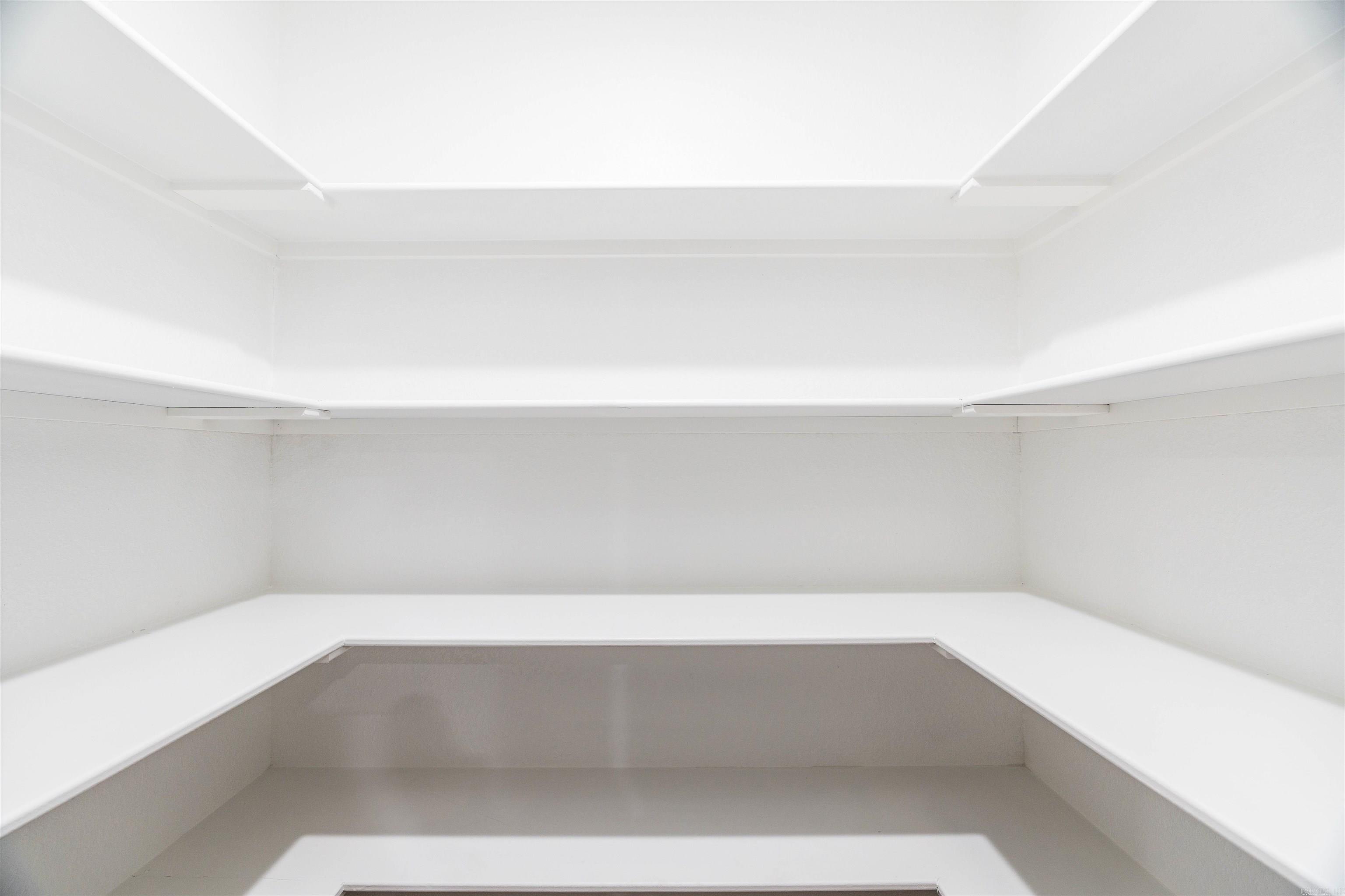 AUTUMN BROOKE - Residential