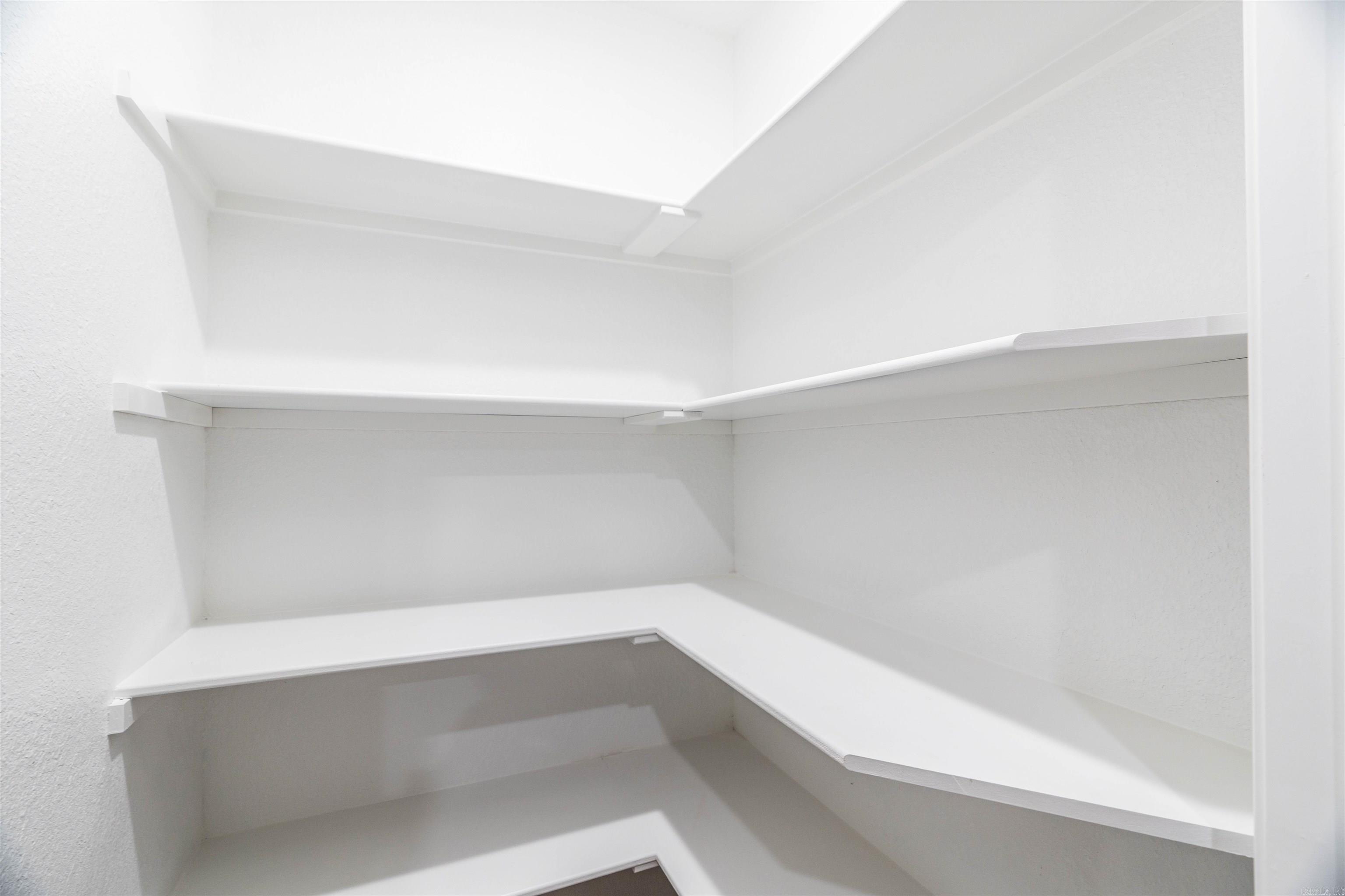 AUTUMN BROOKE - Residential