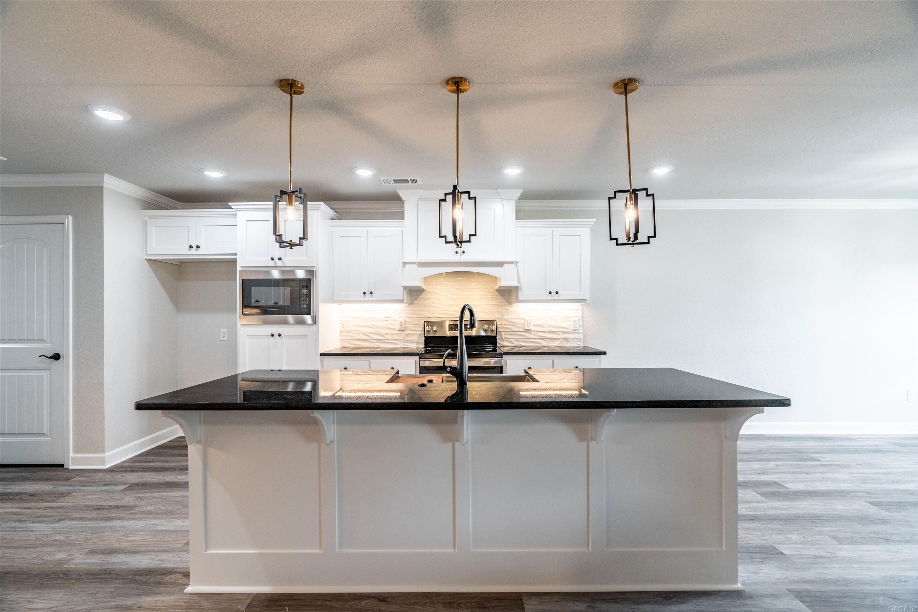 AUTUMN BROOKE - Residential