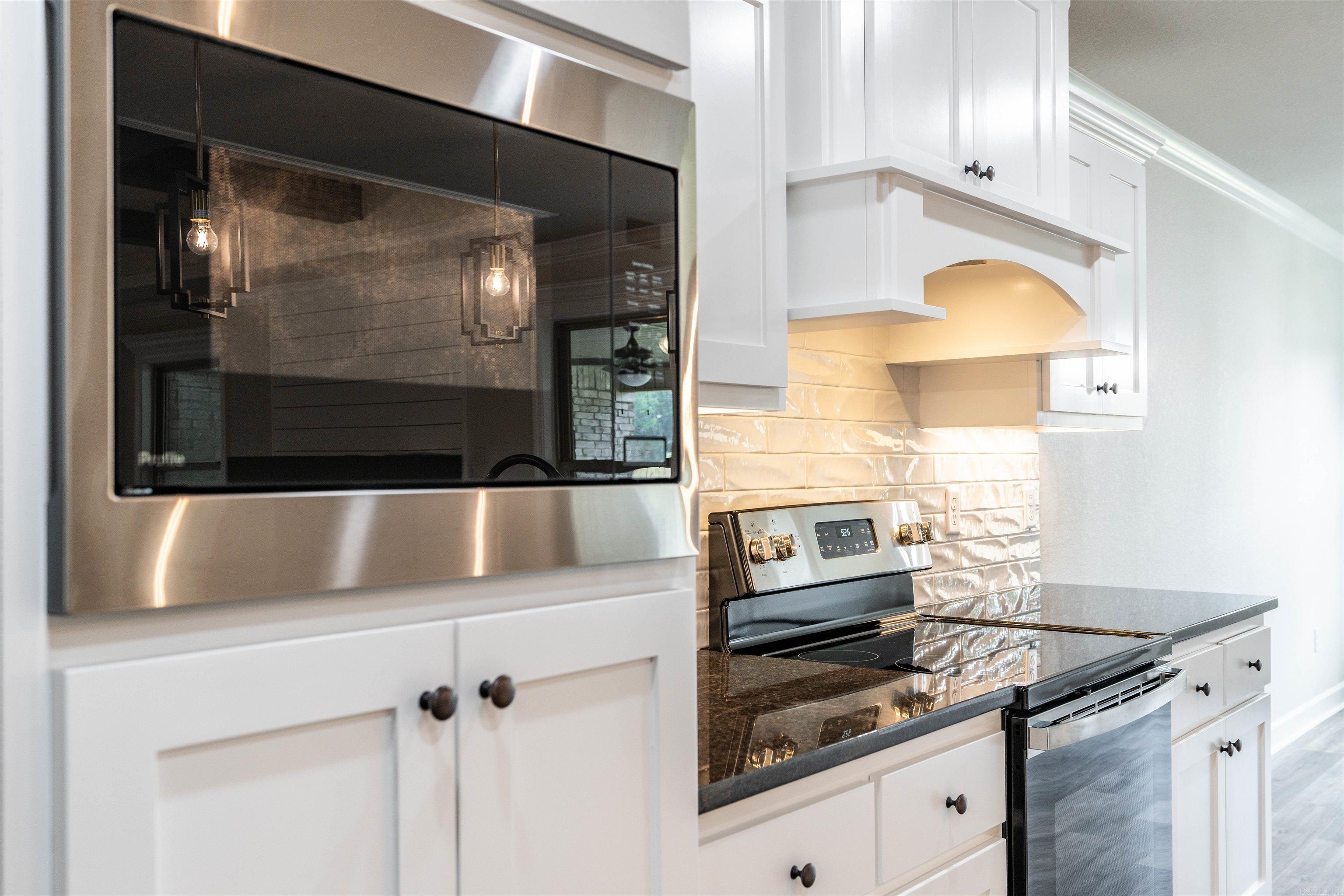 AUTUMN BROOKE - Residential