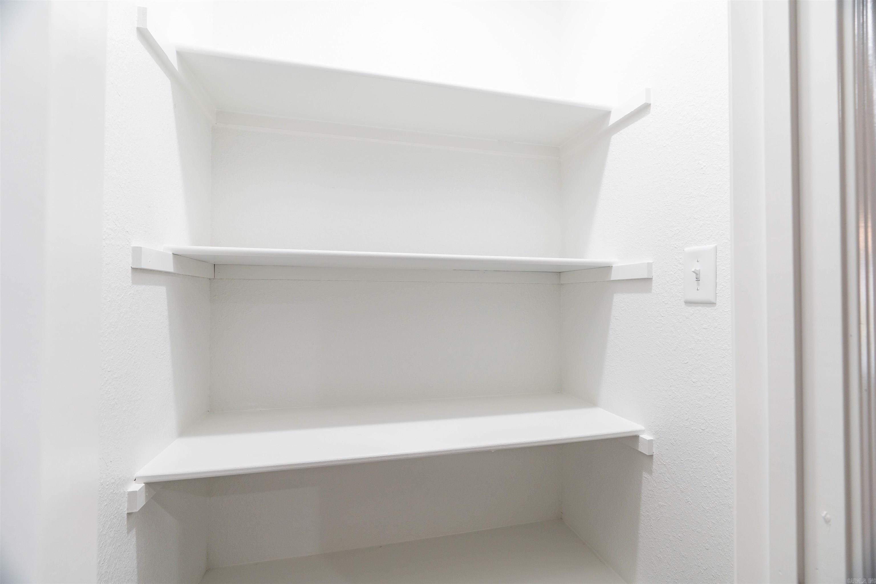 AUTUMN BROOKE - Residential