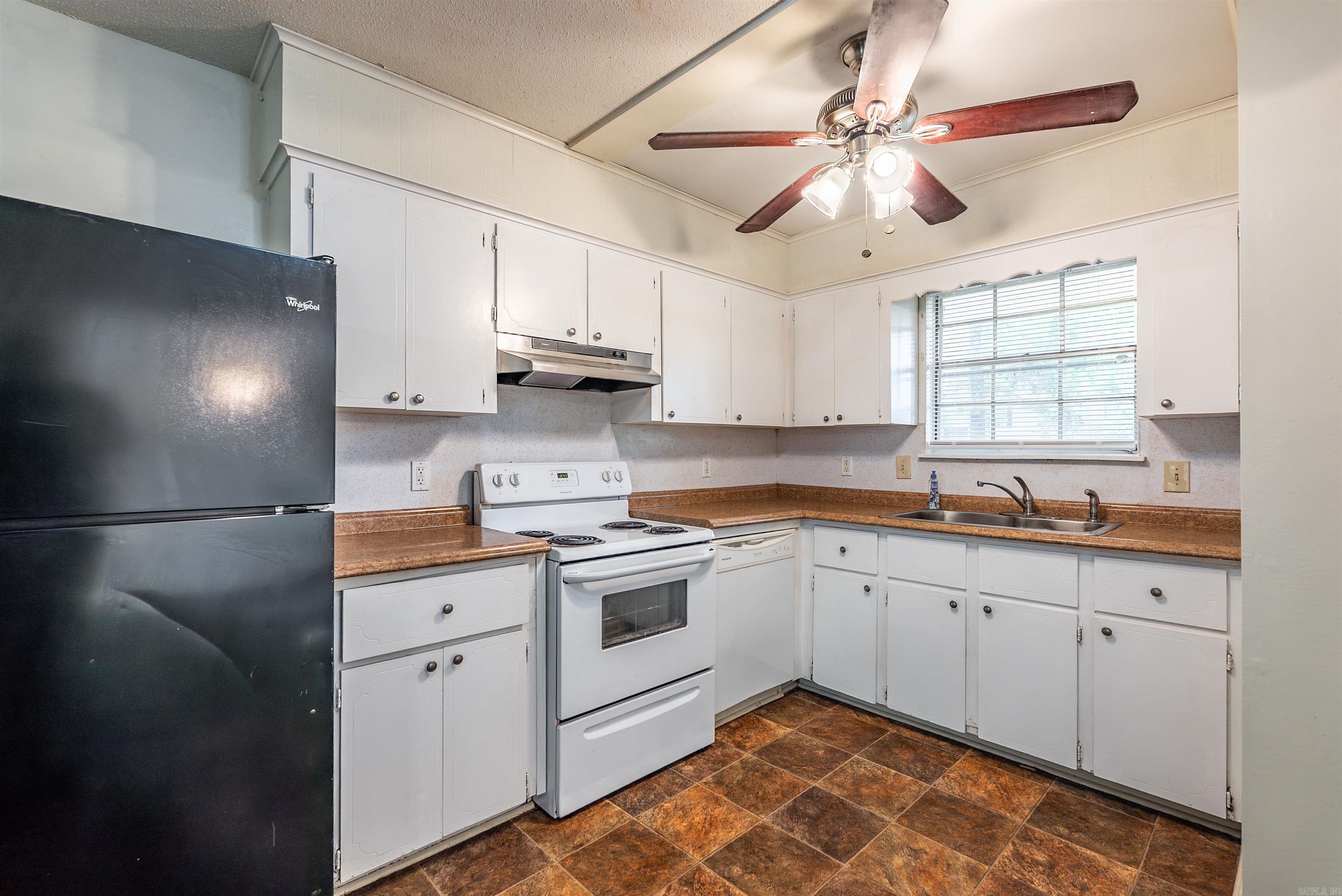 PARKWOOD - Residential