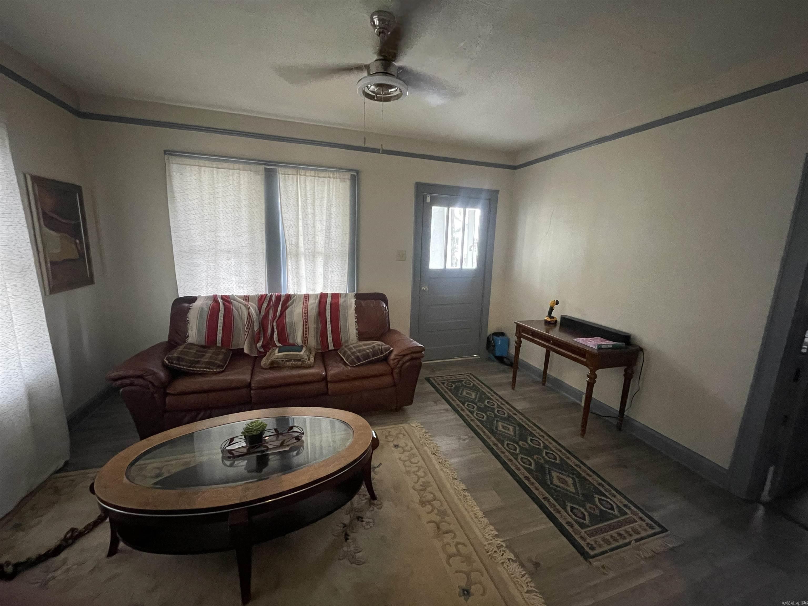 Morrison & Belding - Residential