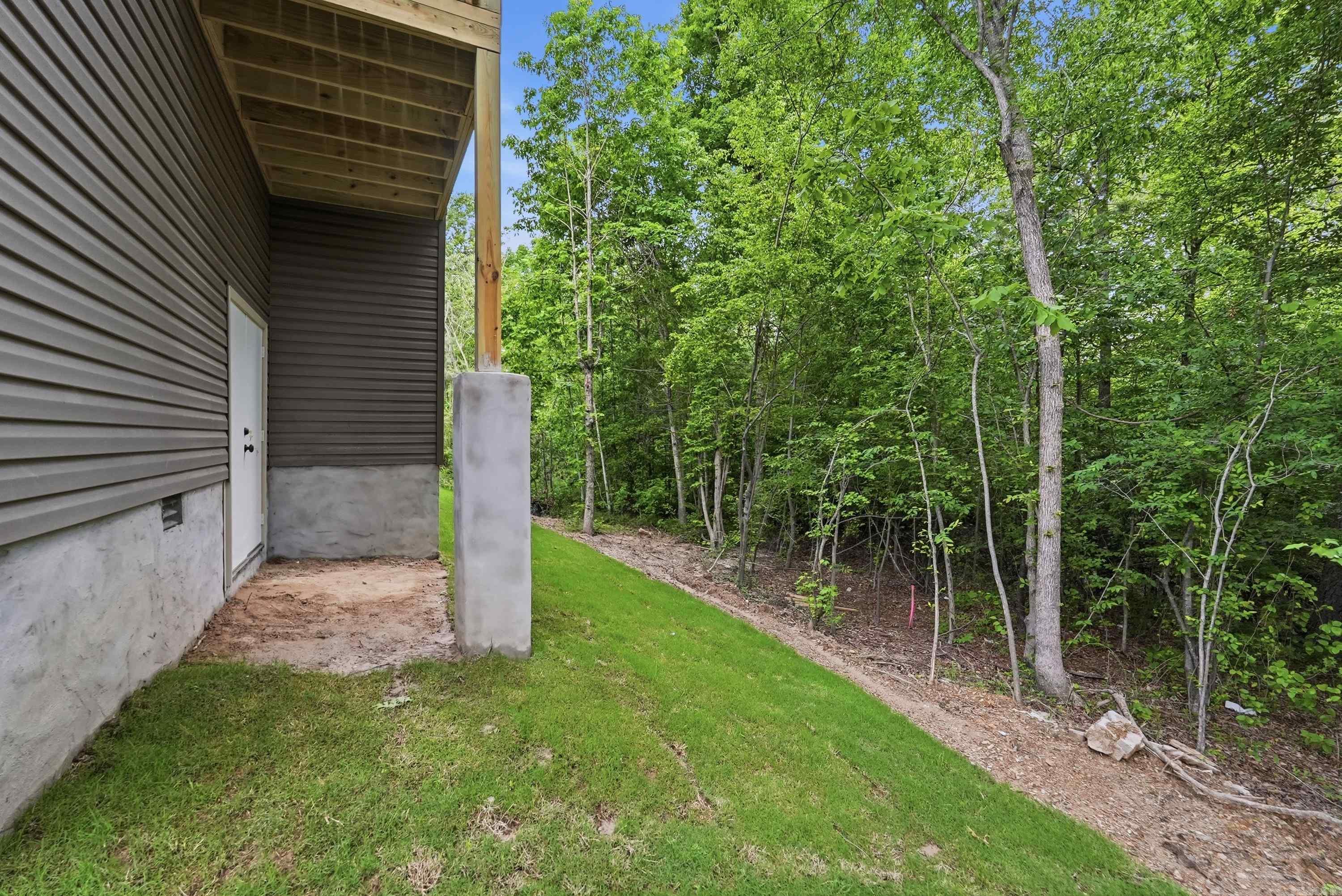 PLEASANT FOREST - Residential