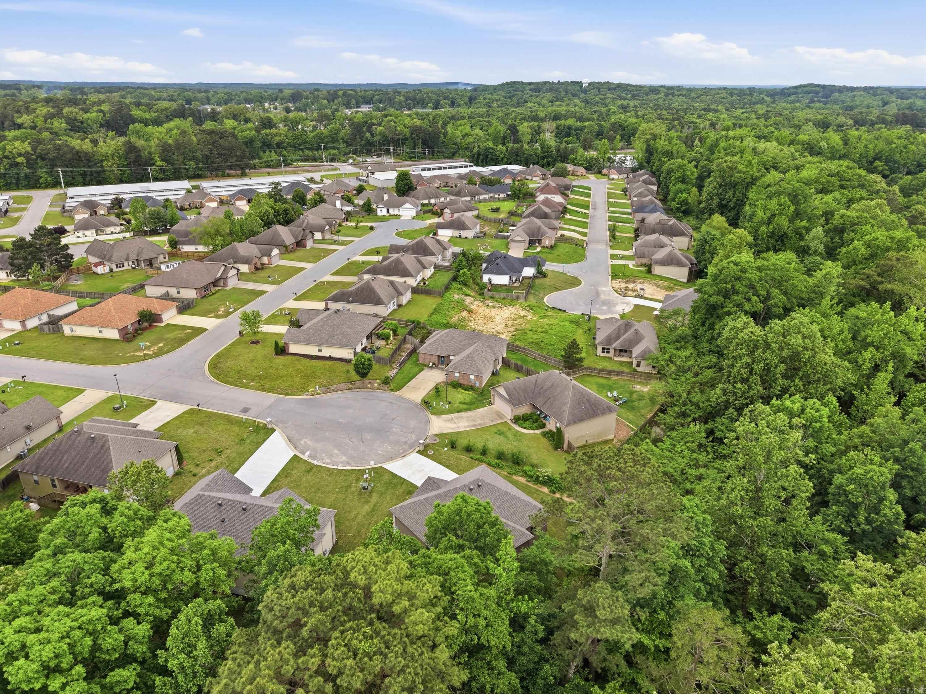 PLEASANT FOREST - Residential