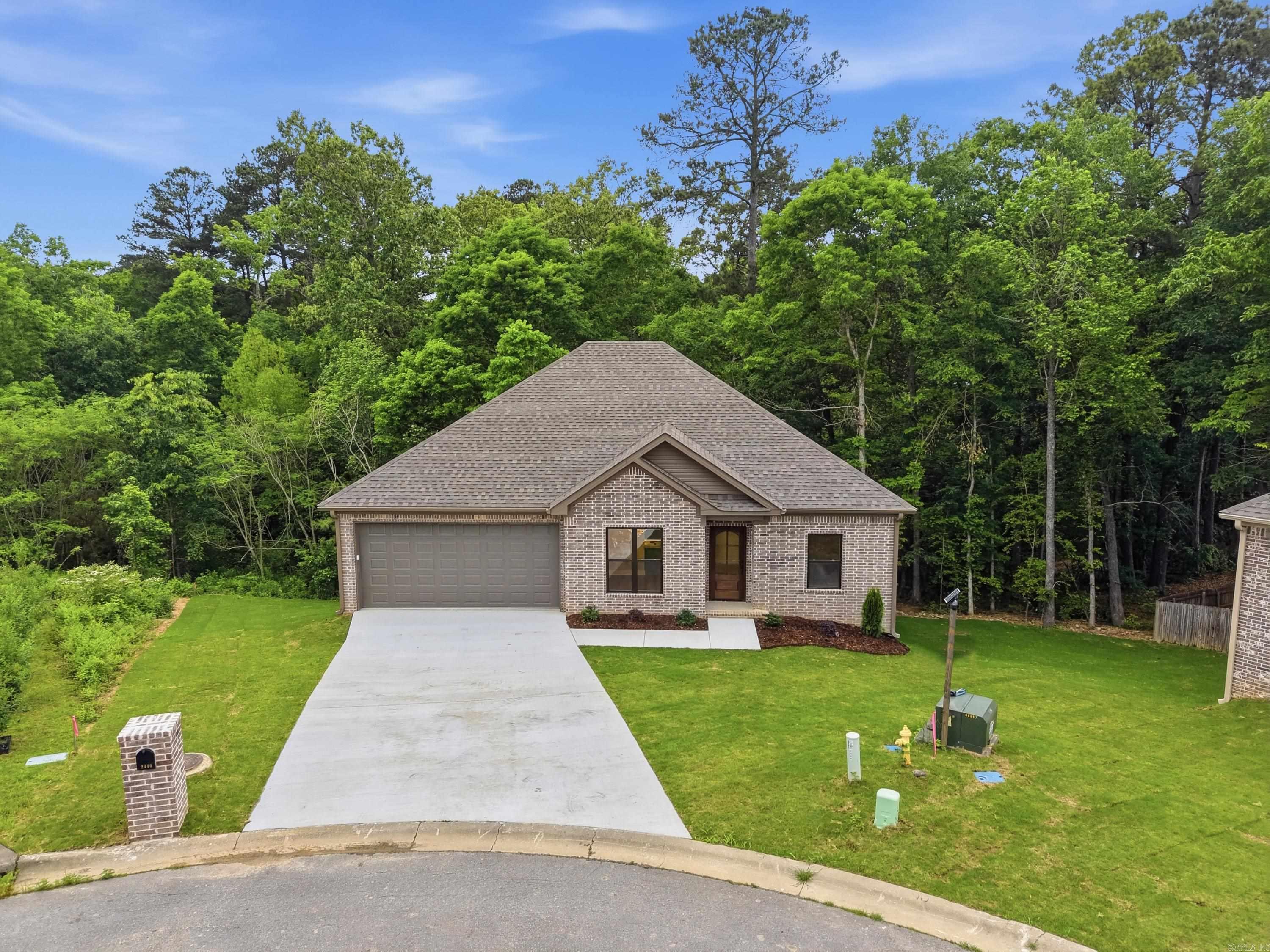 PLEASANT FOREST - Residential