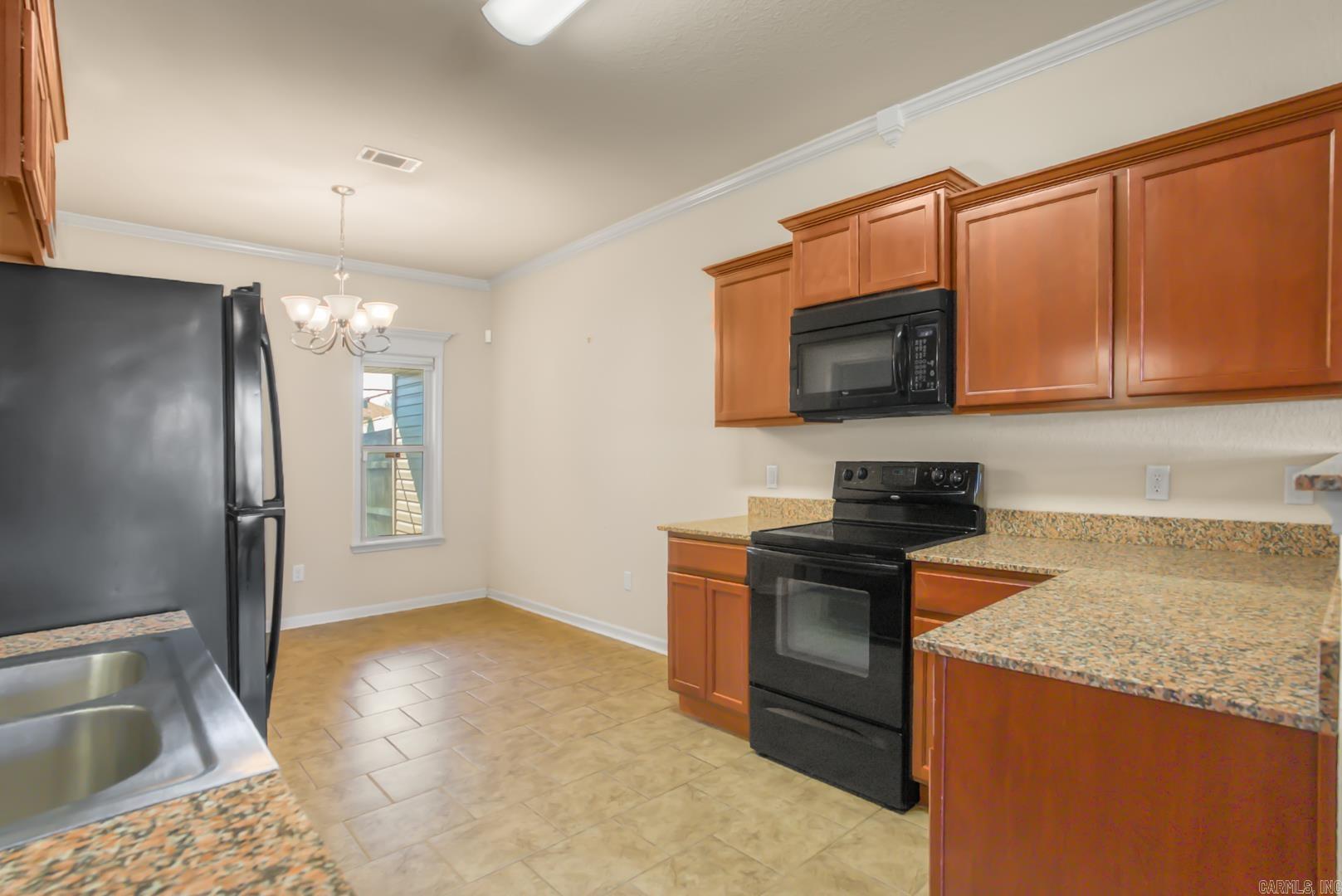 CROSSING ON THE GREEN P.U.D. - Residential