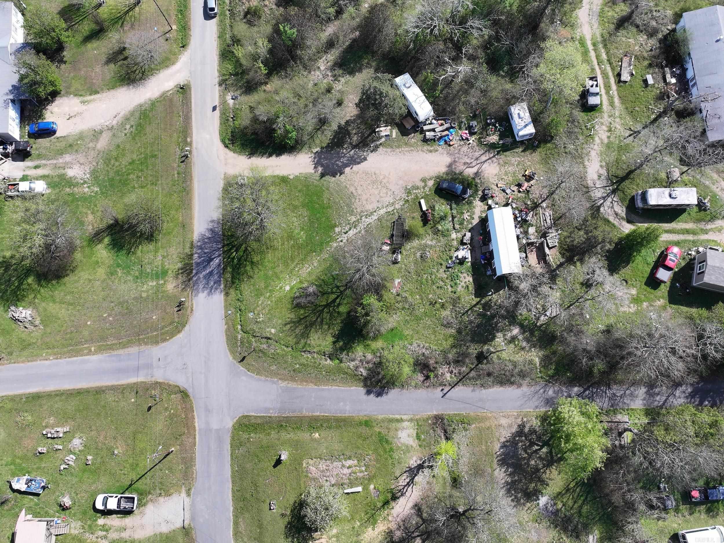 EAST BLACK SPRINGS - Land