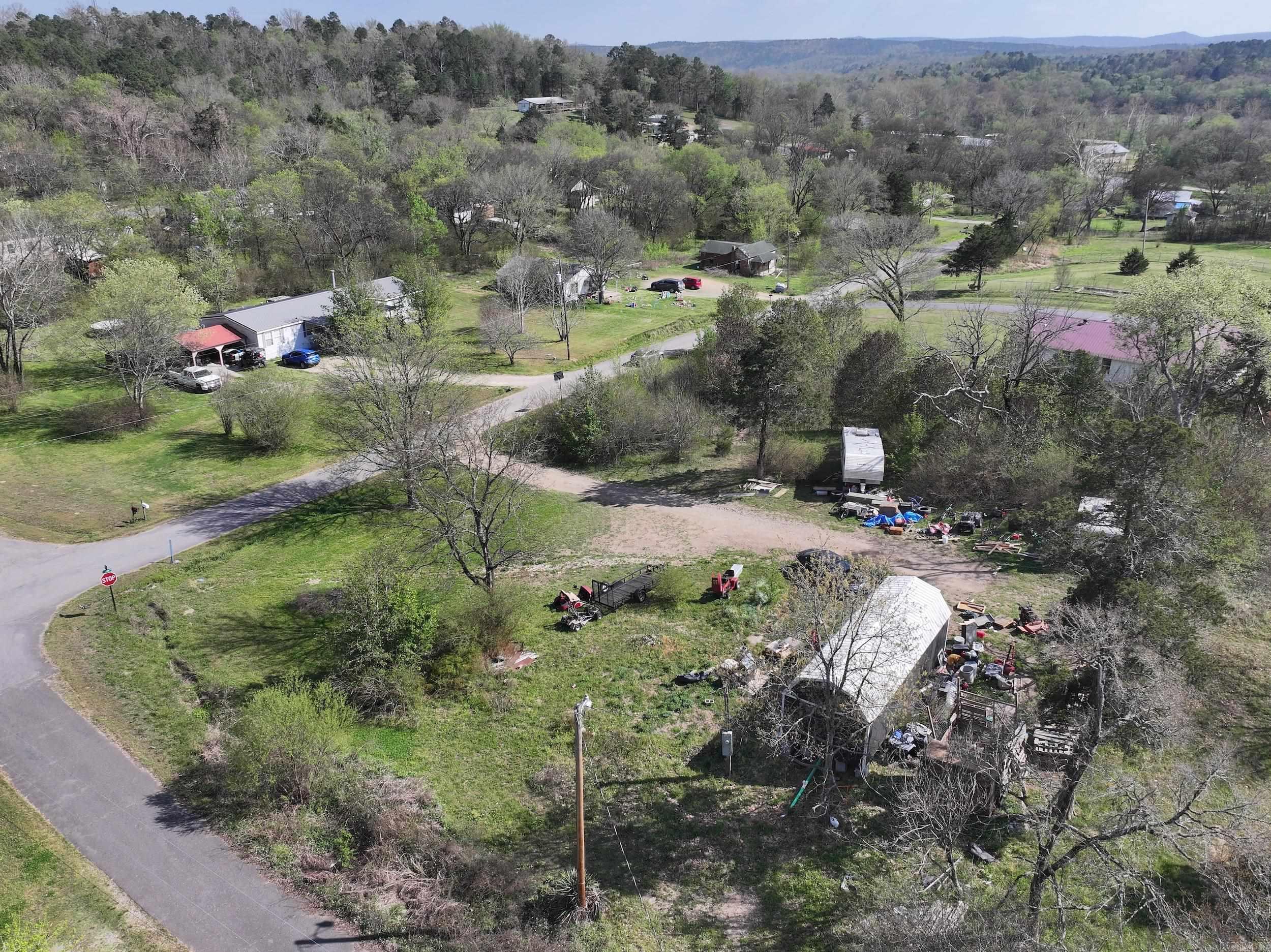 EAST BLACK SPRINGS - Land