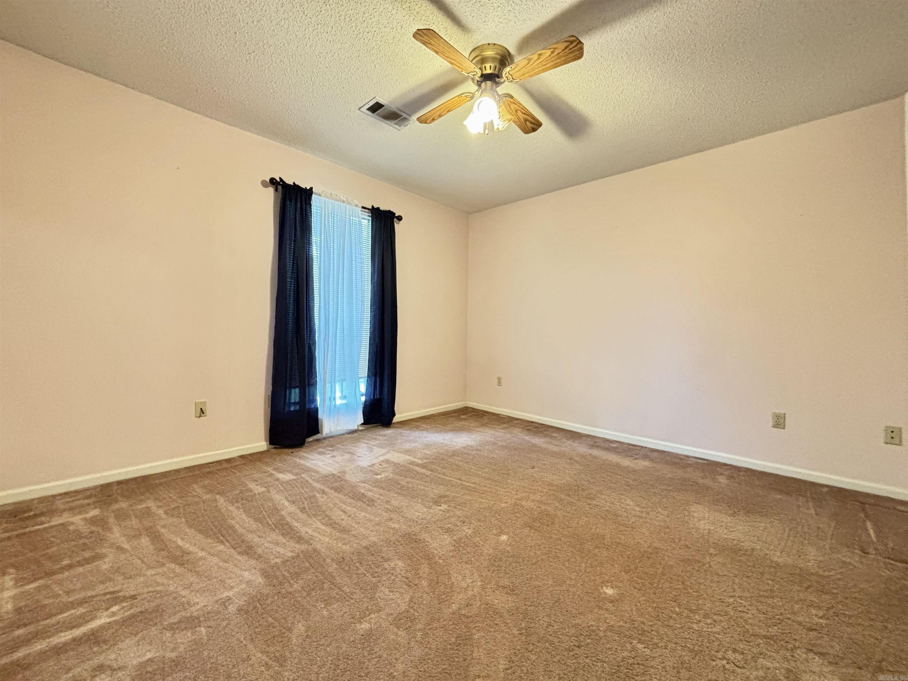 CRYSTAL VALLEY MANOR - Residential