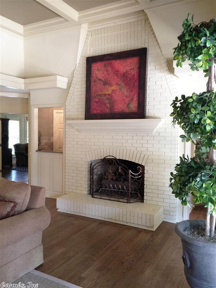 CHENAL VALLEY CHENAL CIRCLE - Residential