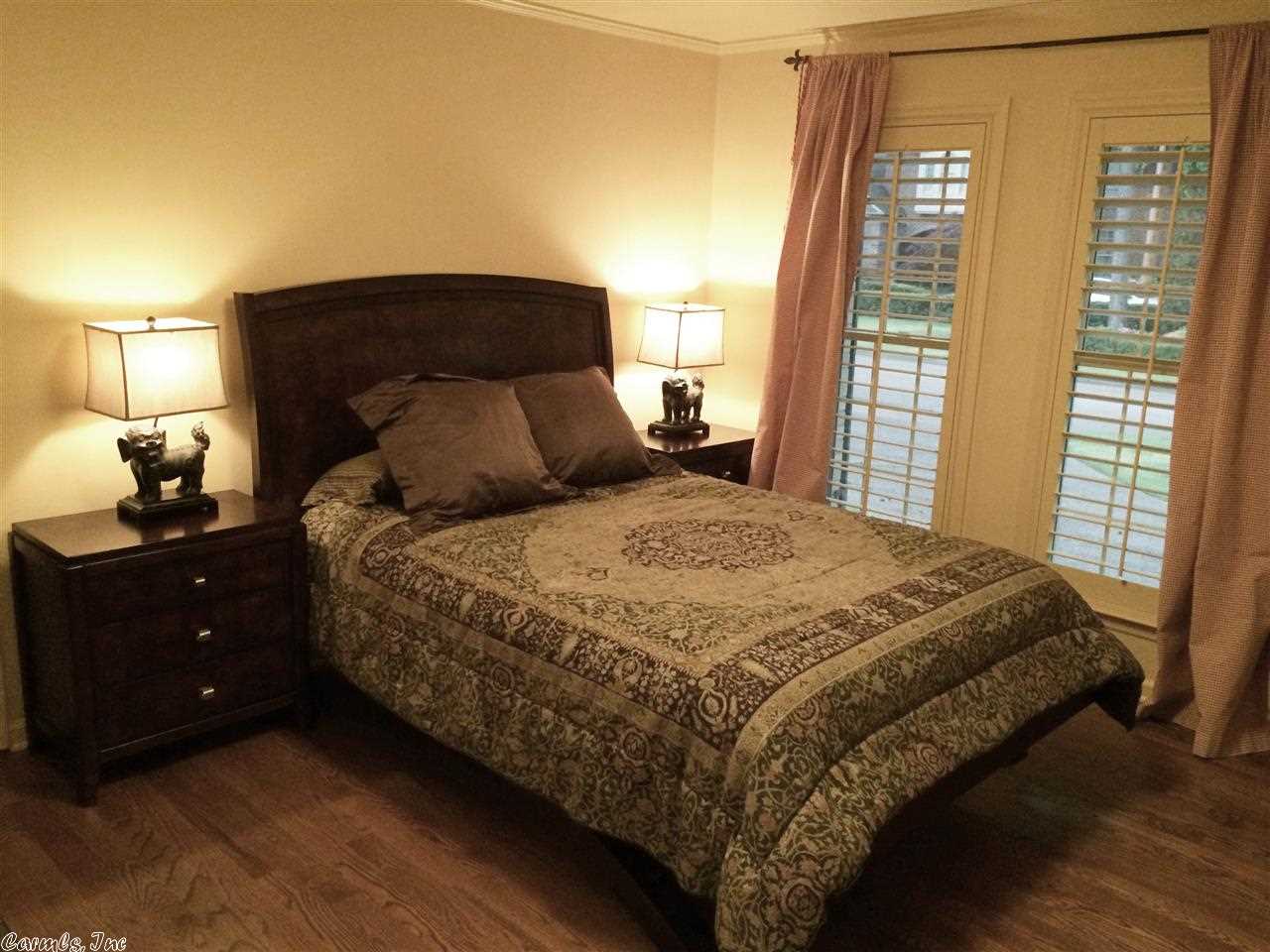 CHENAL VALLEY CHENAL CIRCLE - Residential