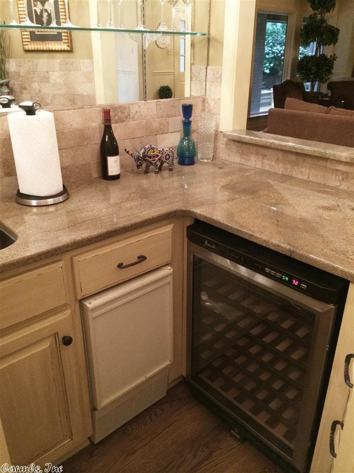 CHENAL VALLEY CHENAL CIRCLE - Residential