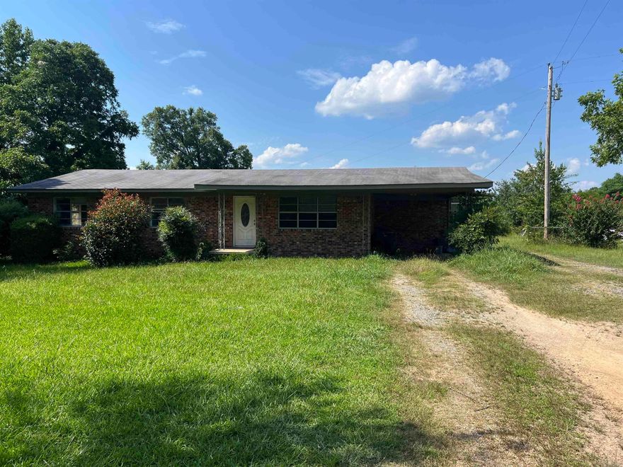 Three bed one bath brick home with fenced in back yard on two acres.  This home would be a great investment opportunity or great for first time home buyer.  Seller selling in as is condition and no seller disclosure available, seller hasn't occupied property.