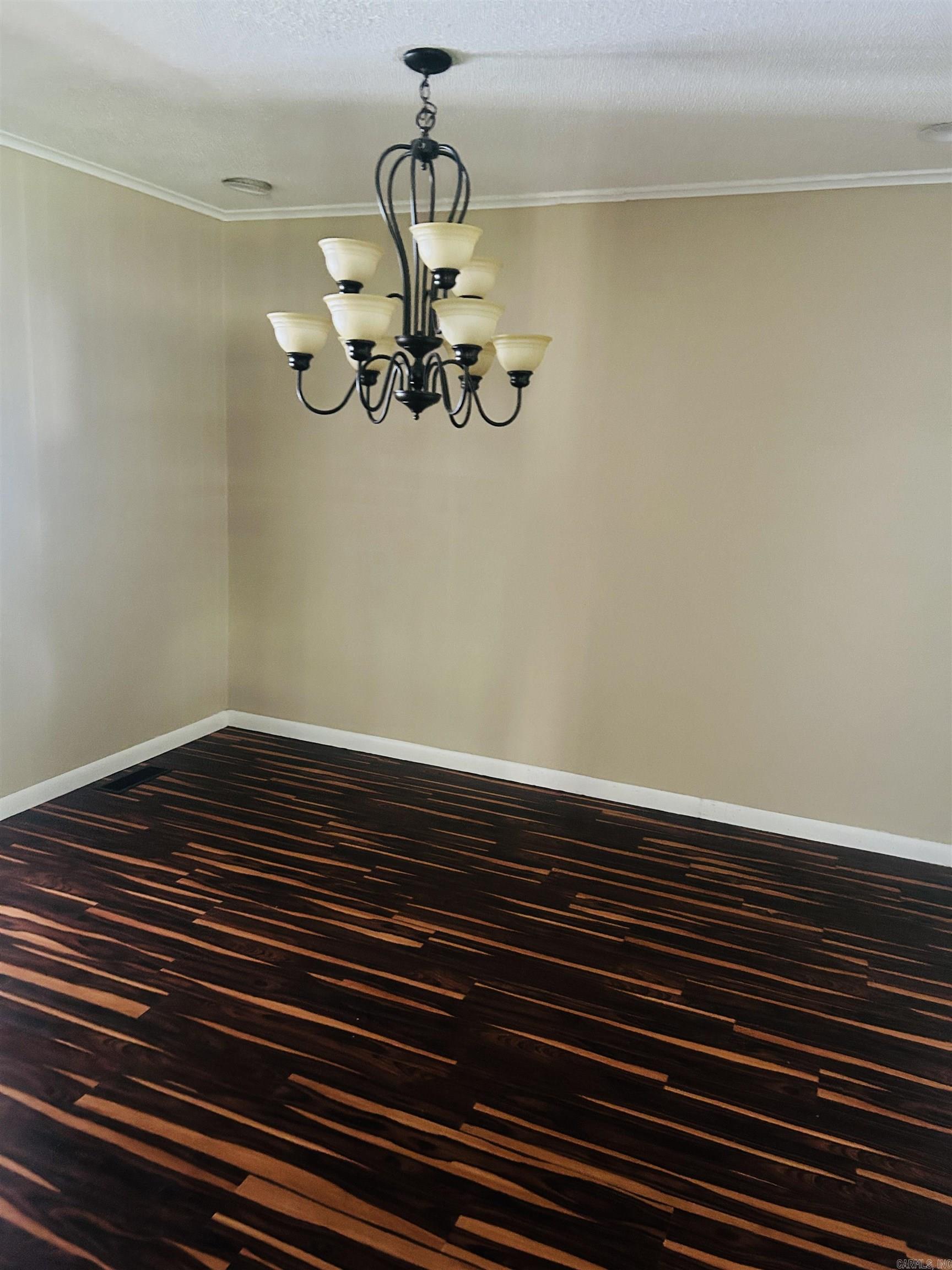 SHADY BROOK - Residential