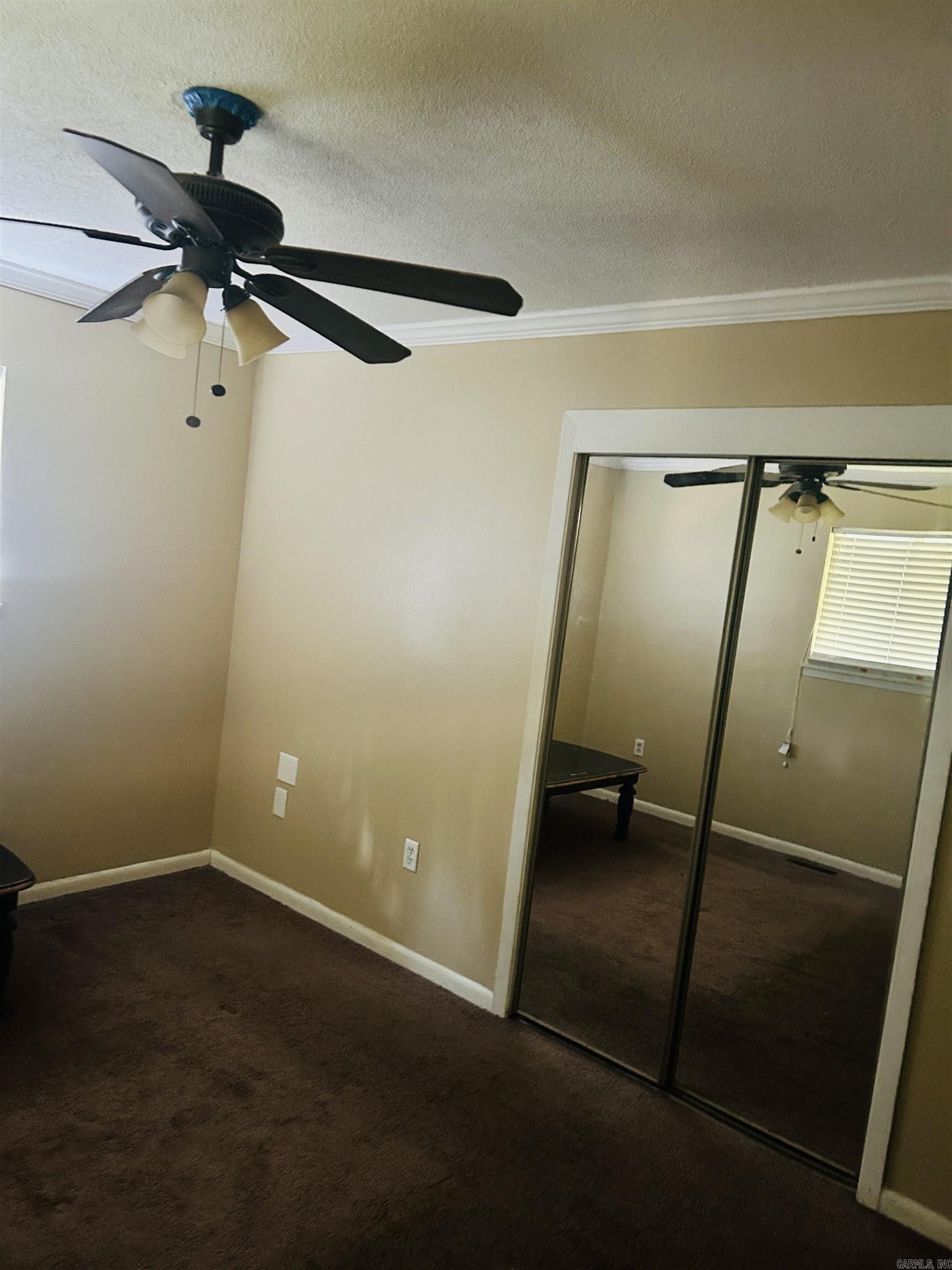 SHADY BROOK - Residential