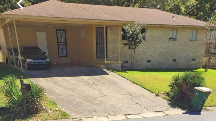 This property is in a prime location, enjoy city living with a country vibe. Enjoy the bonus living area.  The property has many updates. New doors, new trim, new flooring, just minutes from schools. 3 bedroom 1. bath, 2 living areas.  A must see.