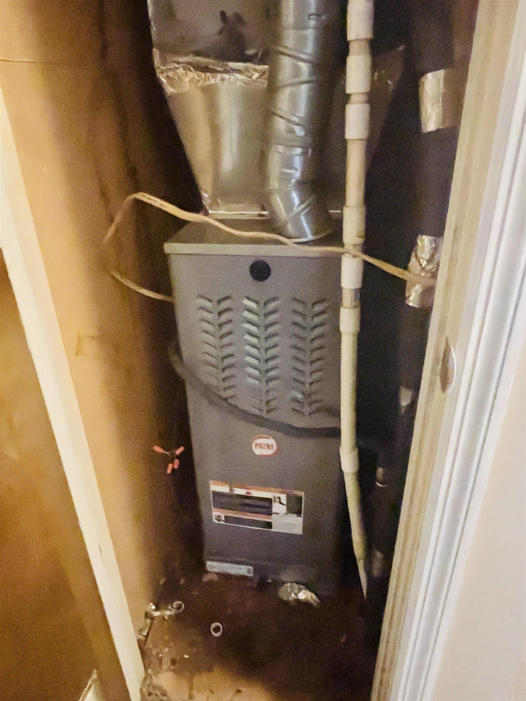 FALLING CREEK - Residential