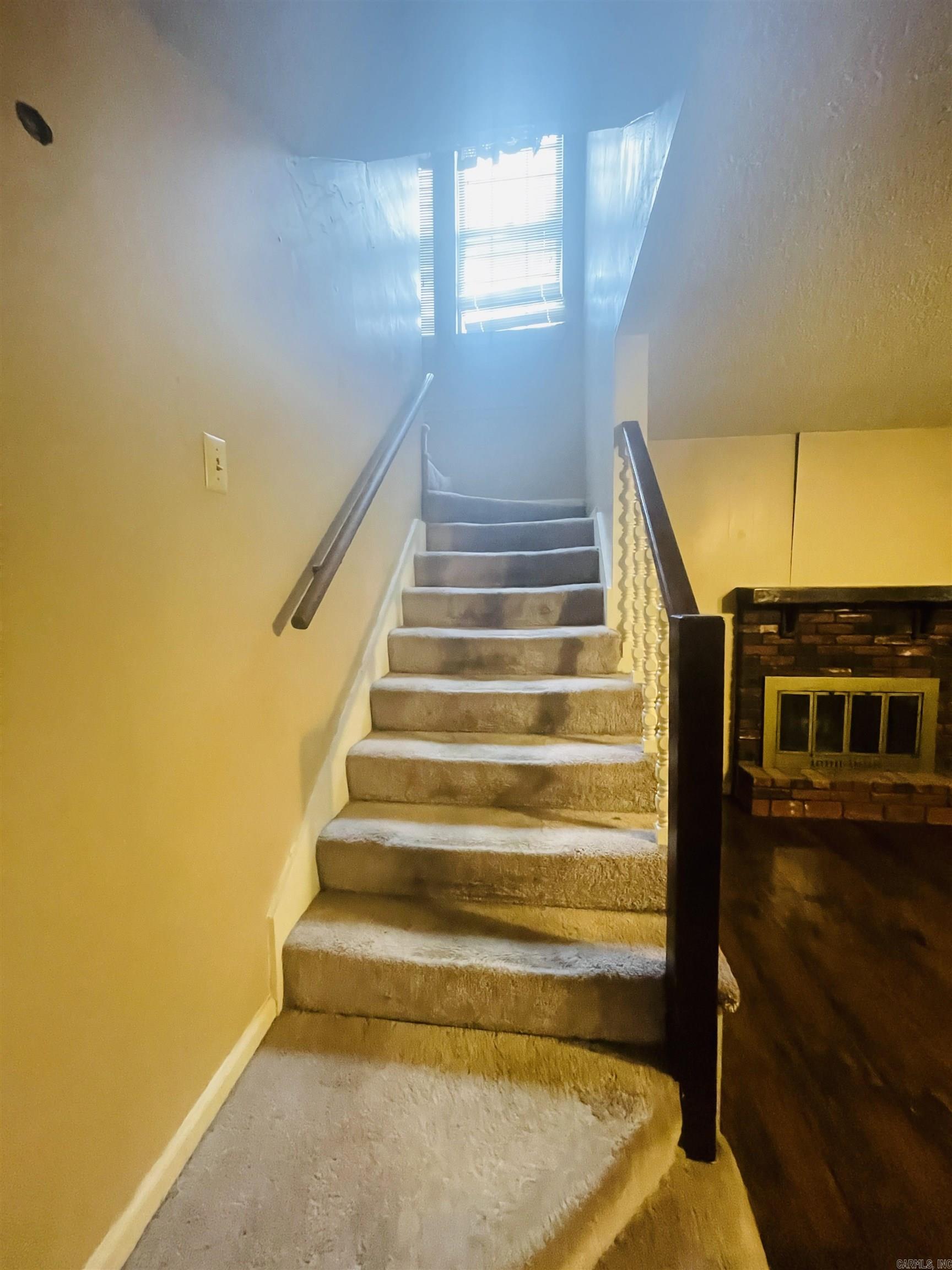 FALLING CREEK - Residential