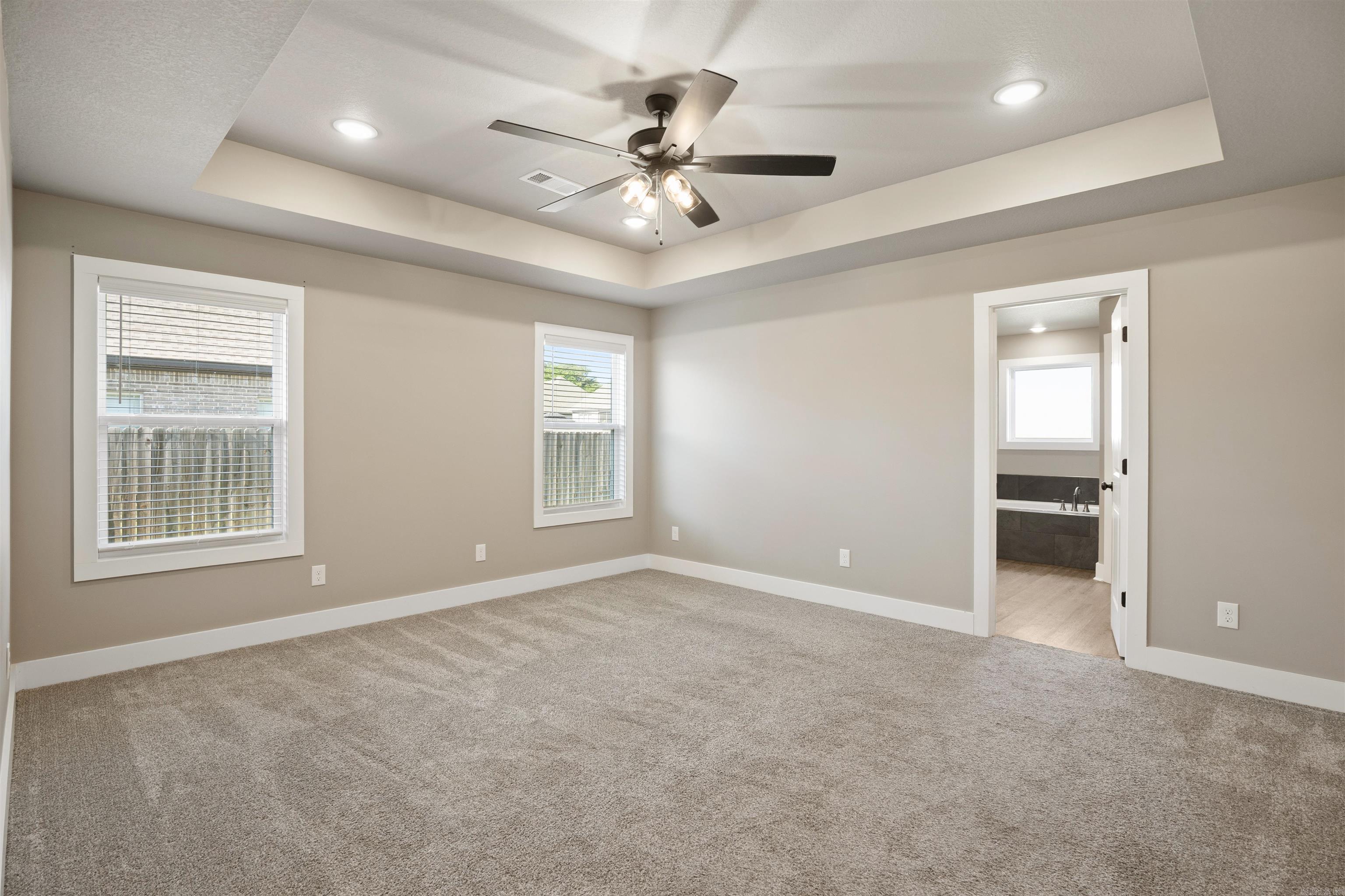 WHISPERING HILLS - Residential