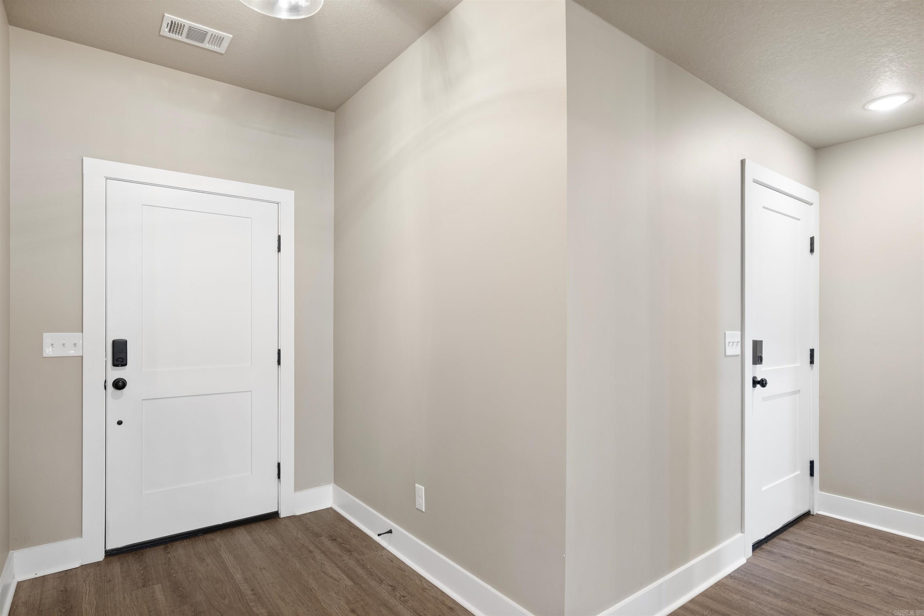 WHISPERING HILLS - Residential