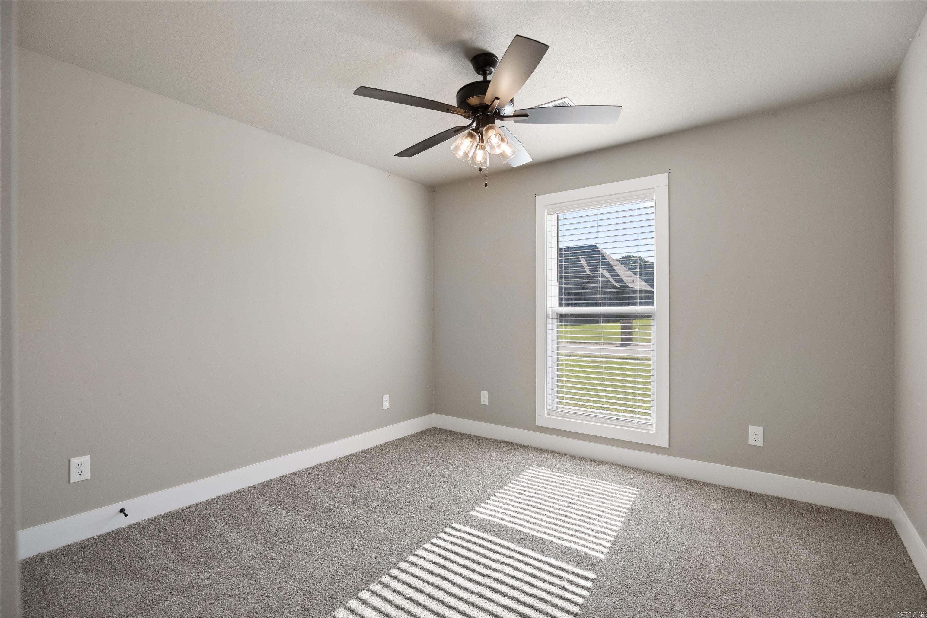 WHISPERING HILLS - Residential