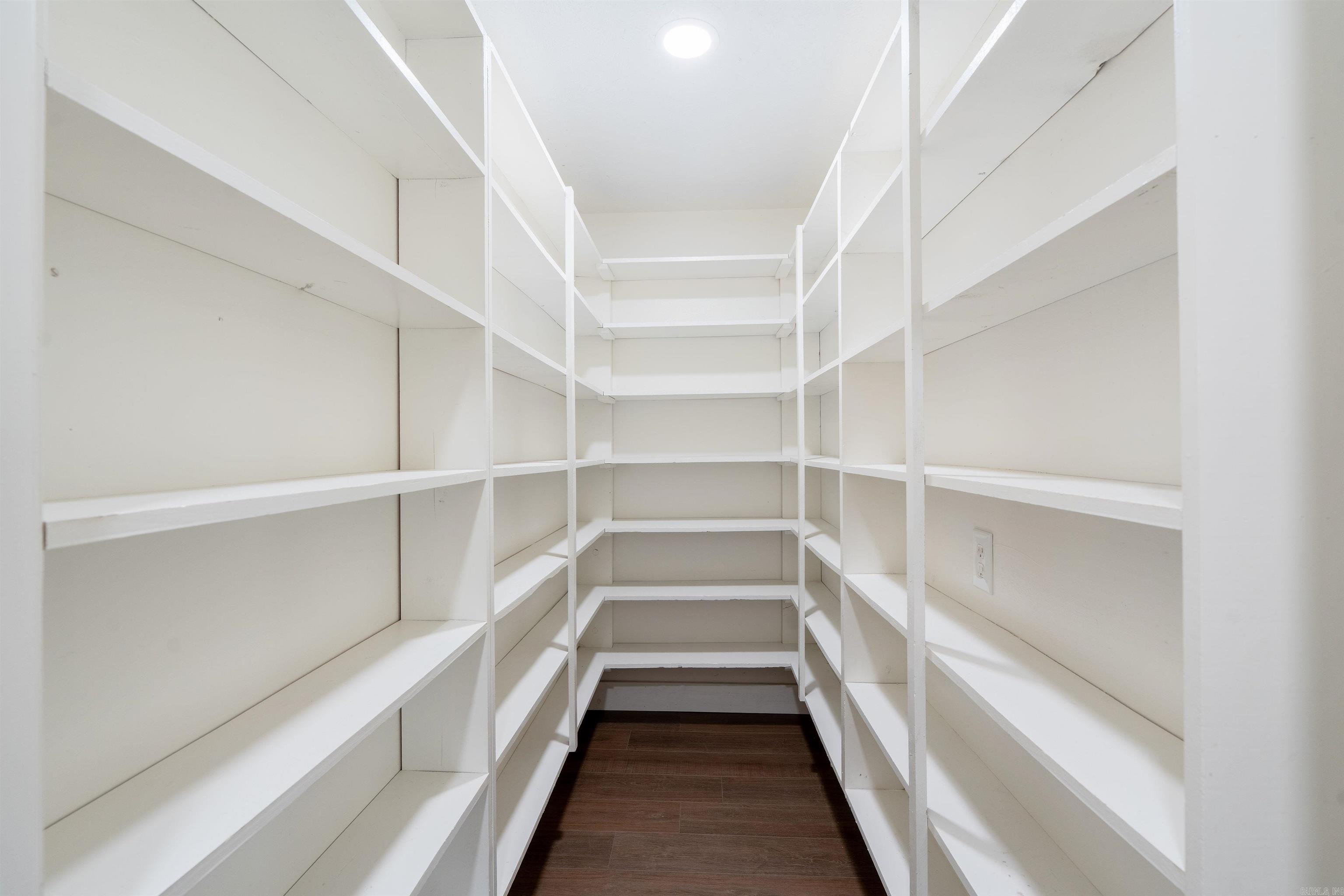 ROLLING MEADOWS (UNREC) - Residential