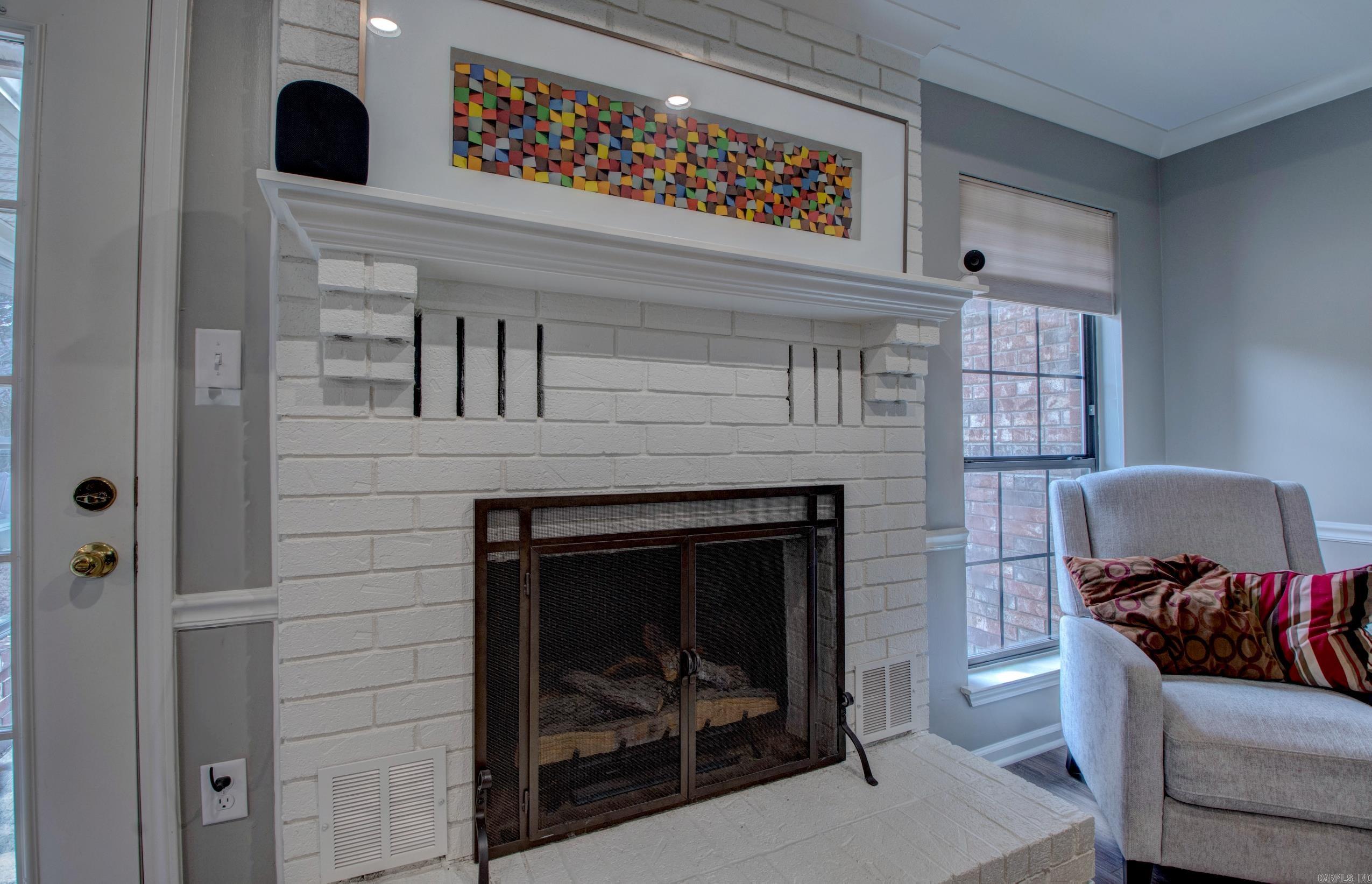 COUNTRY CLUB TERRACE - Residential