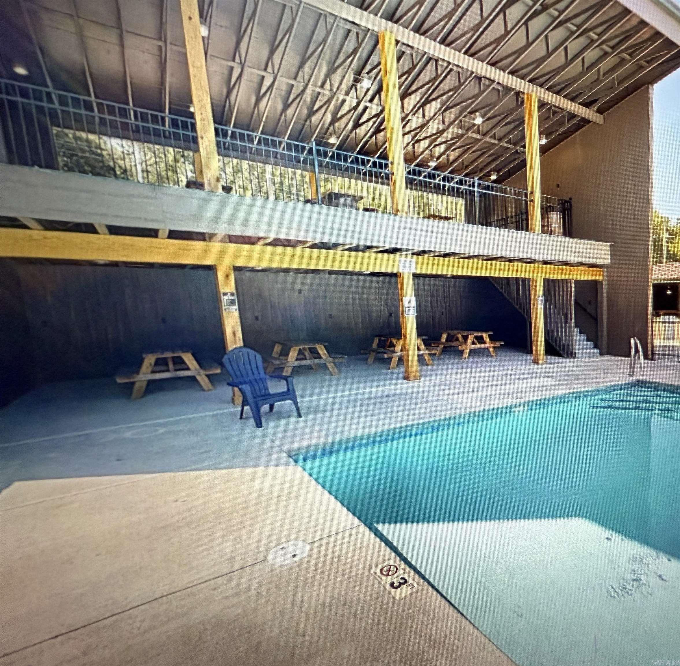 Lake Hamilton-Outside - Residential