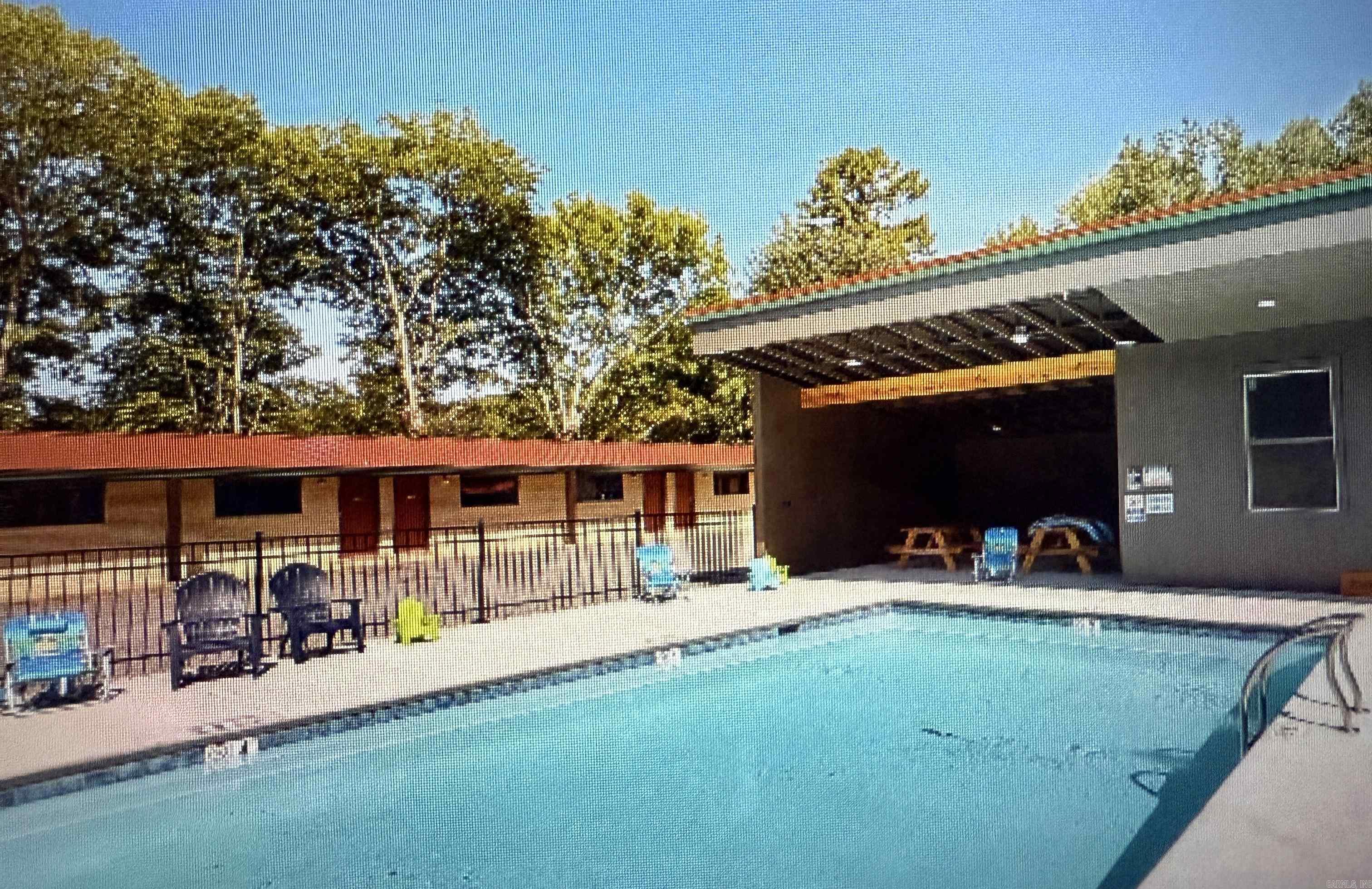 Lake Hamilton-Outside - Residential