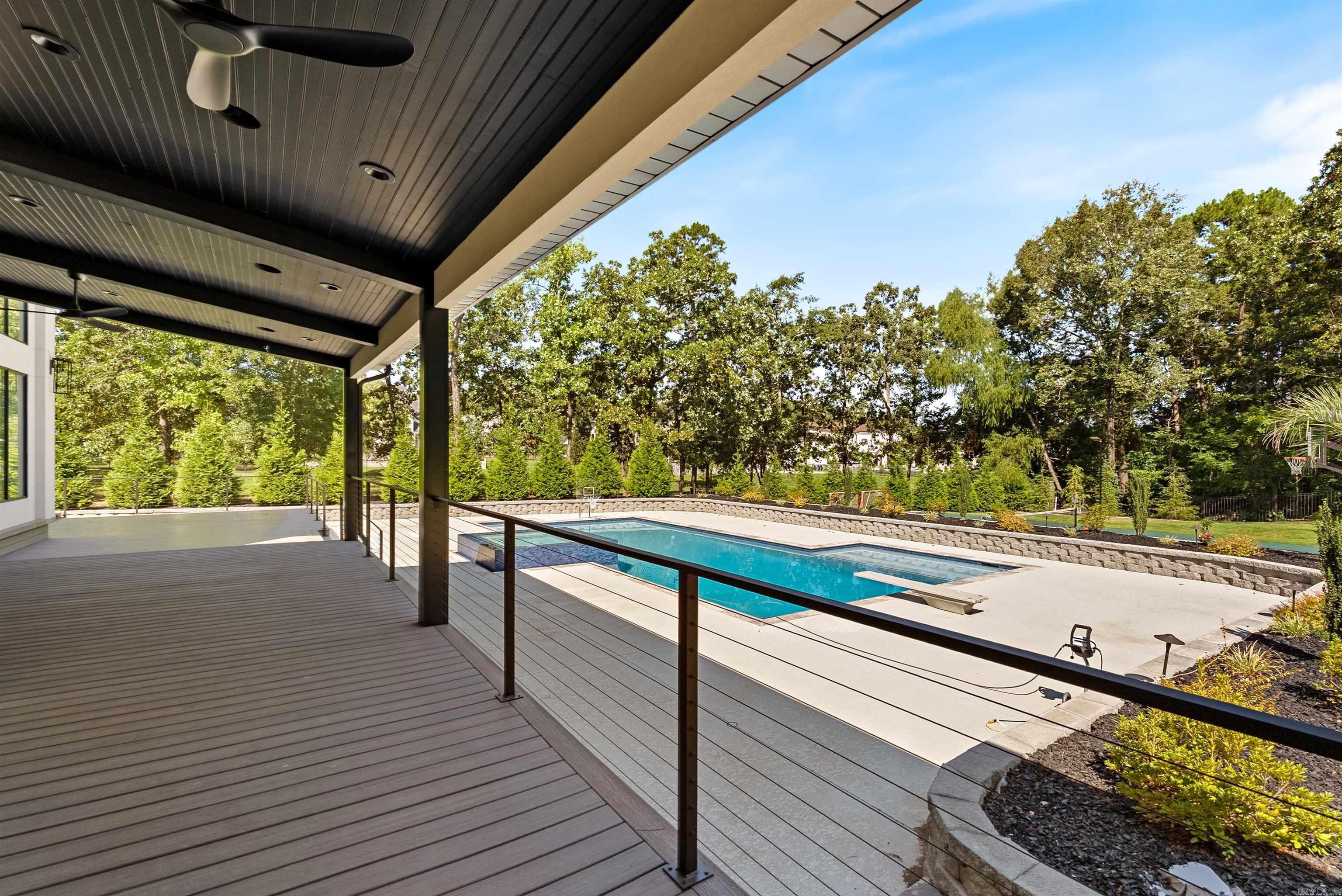 VALLEY FALLS ESTATES - Residential