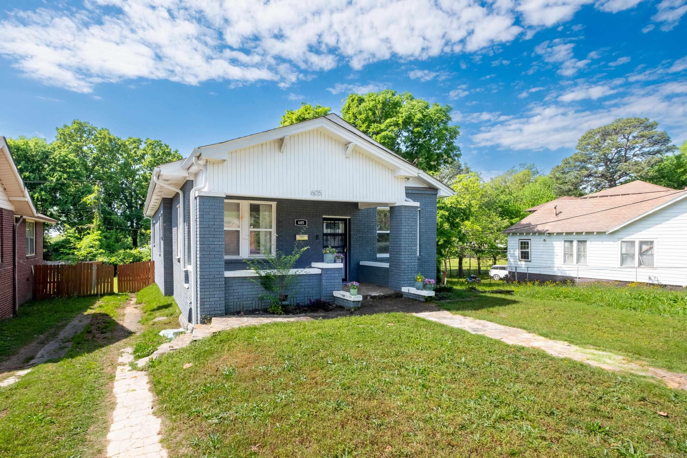 BRAGGS - Residential