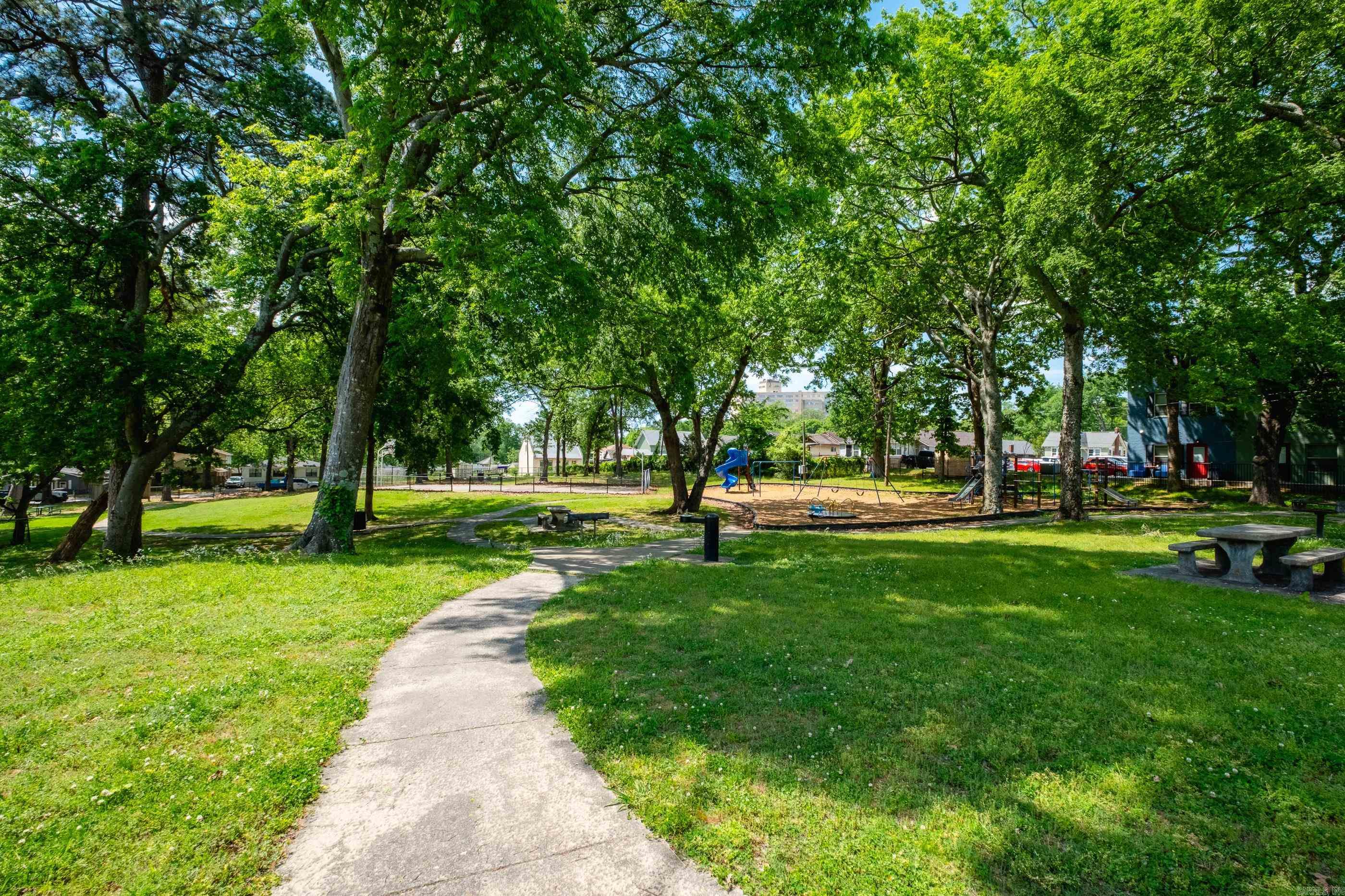 BRAGGS - Residential