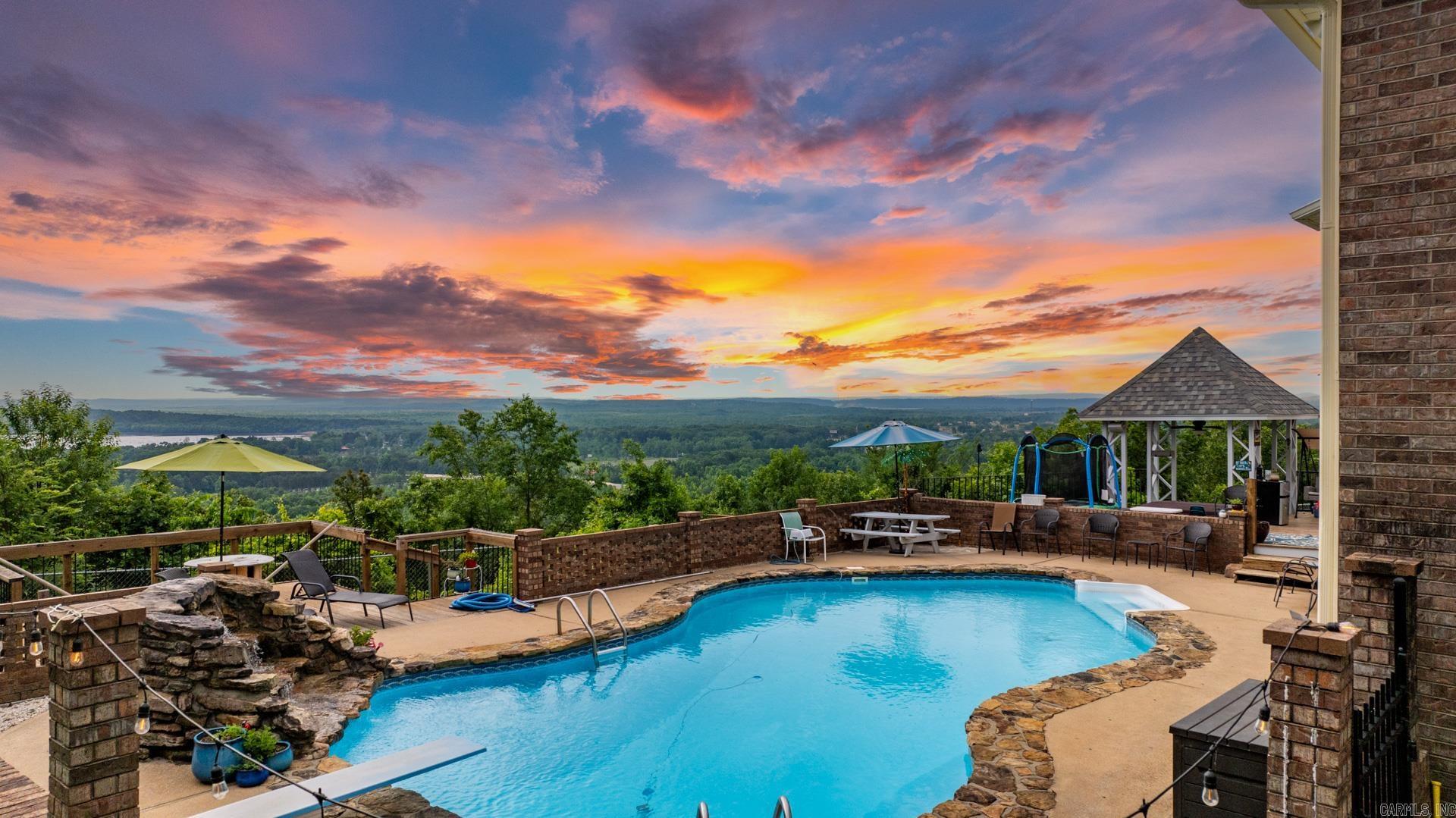 Pine Village Estates - Residential