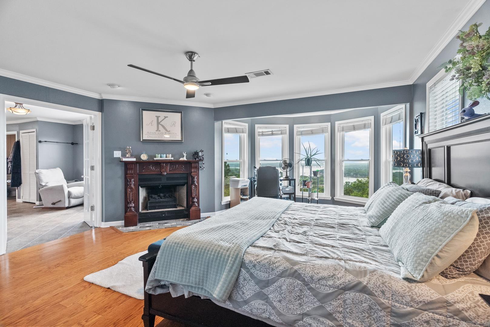 Pine Village Estates - Residential