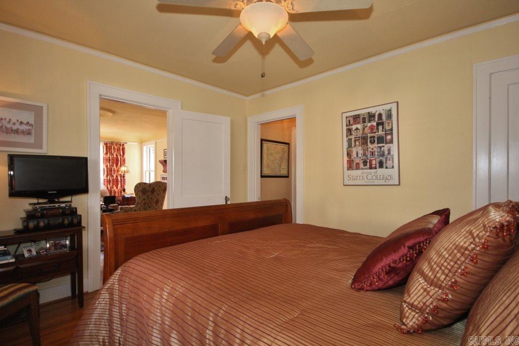 Newtons - Residential