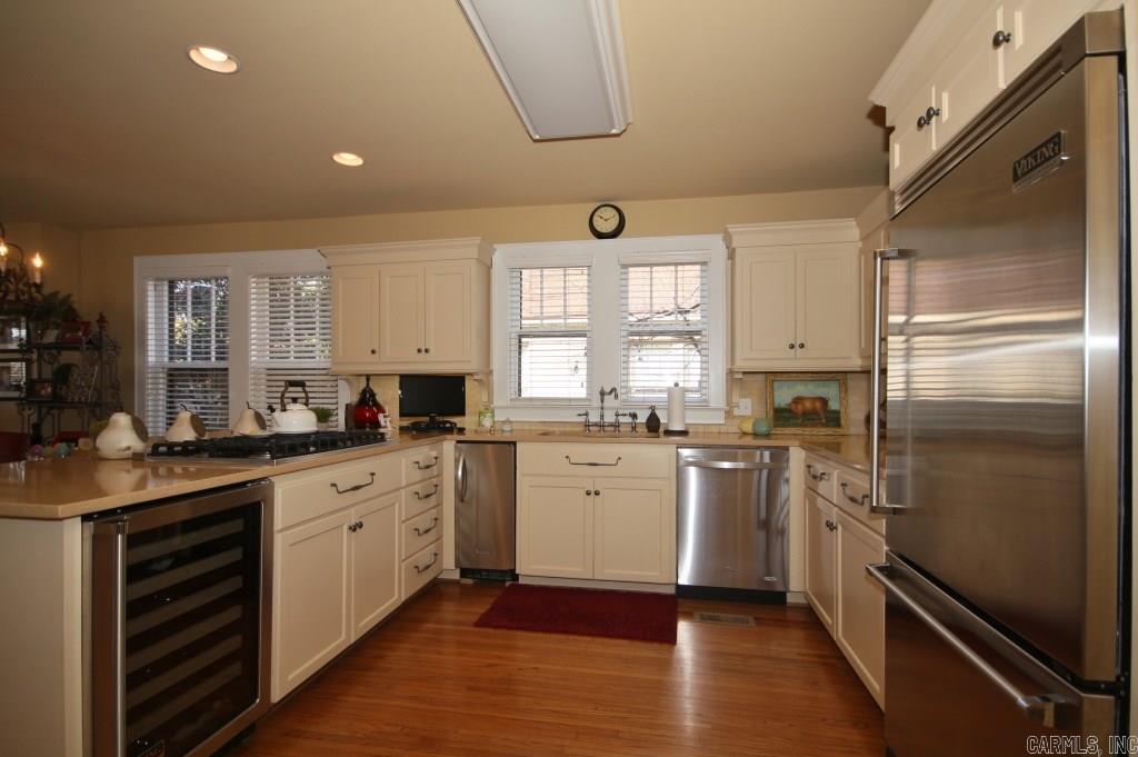 Newtons - Residential