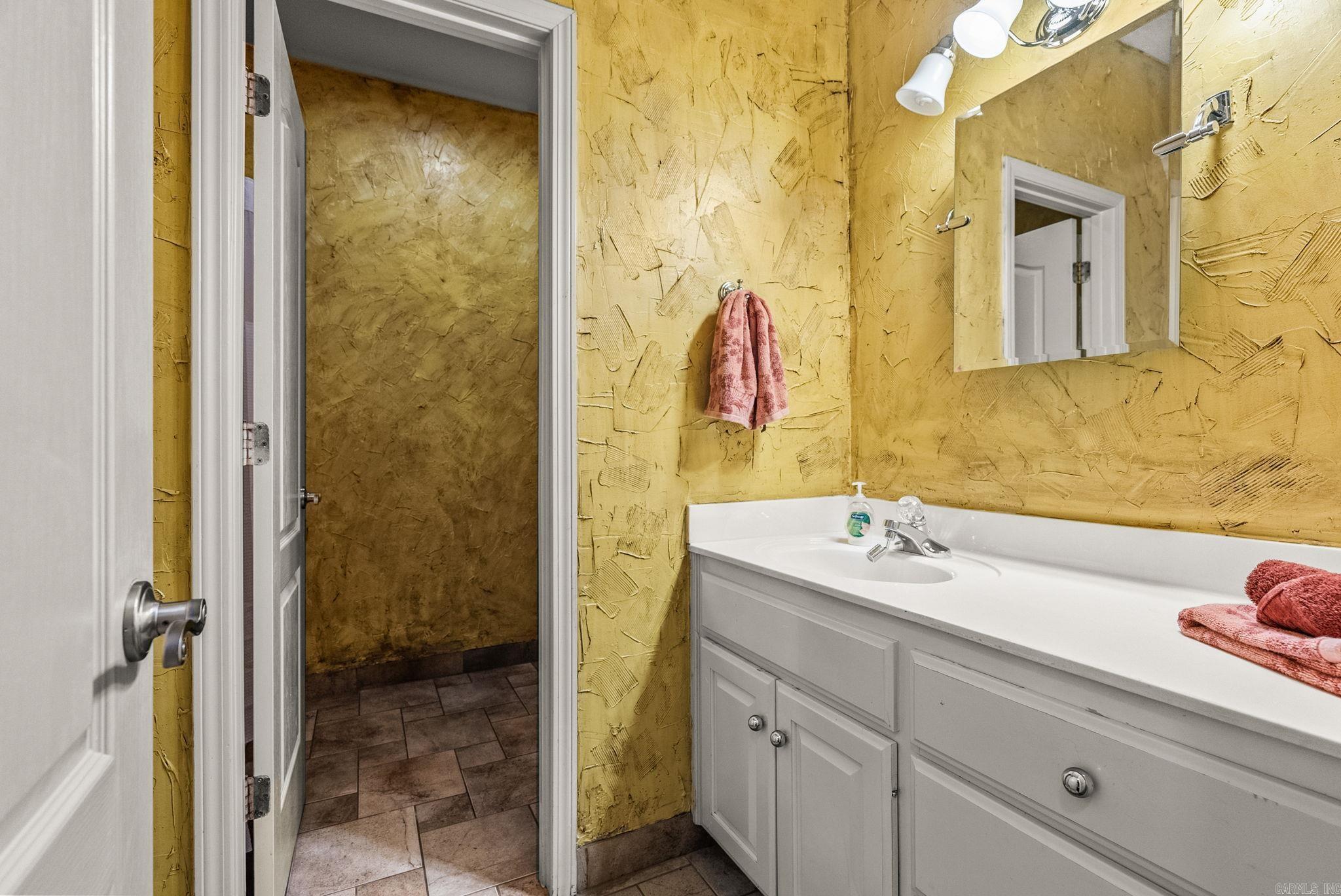 Royal Oaks - Residential