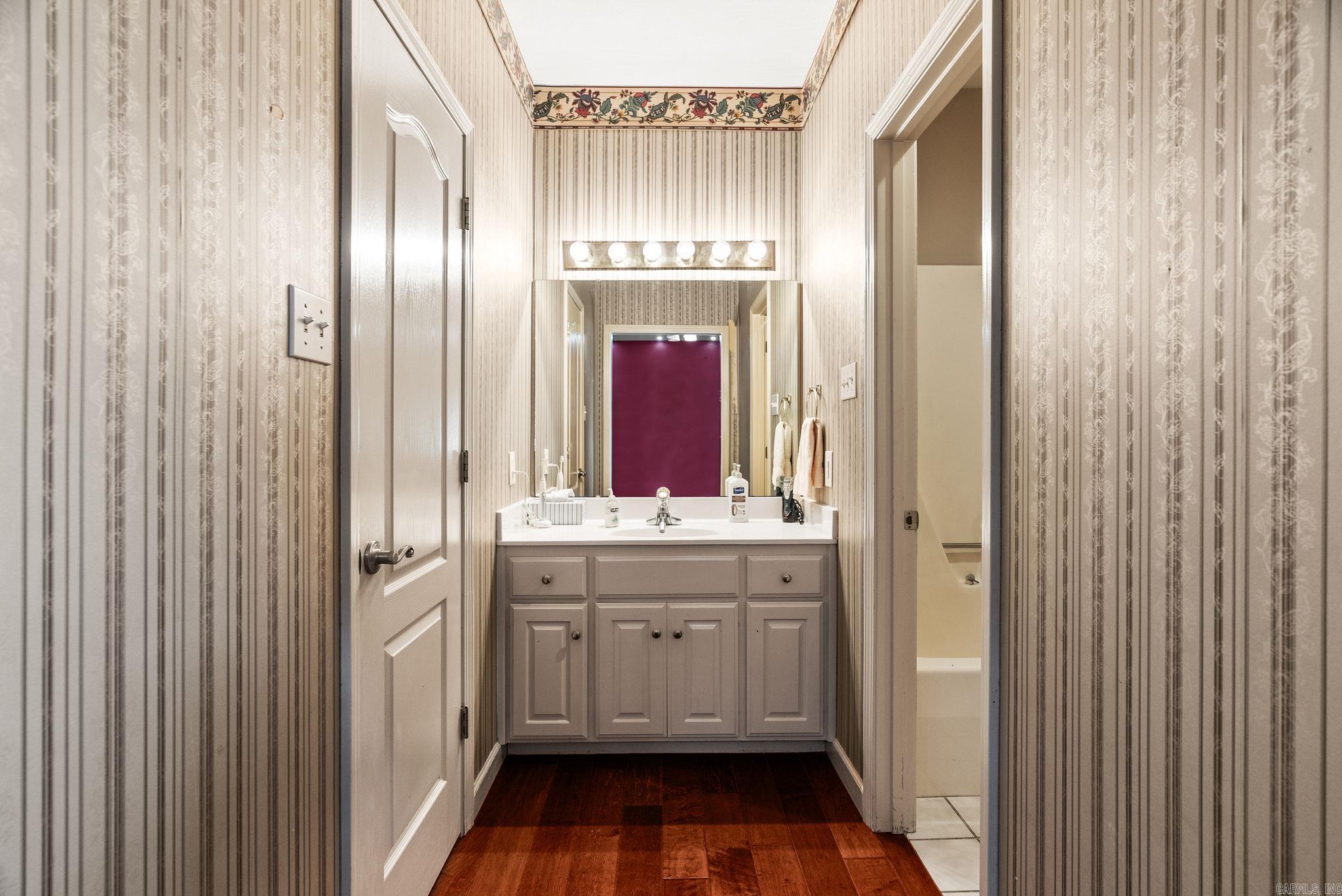 Royal Oaks - Residential