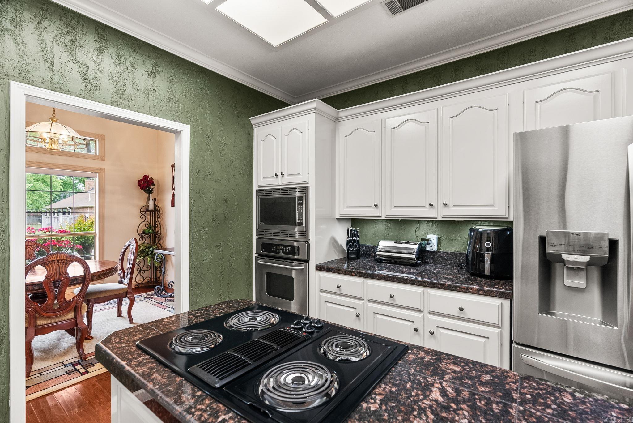 Royal Oaks - Residential