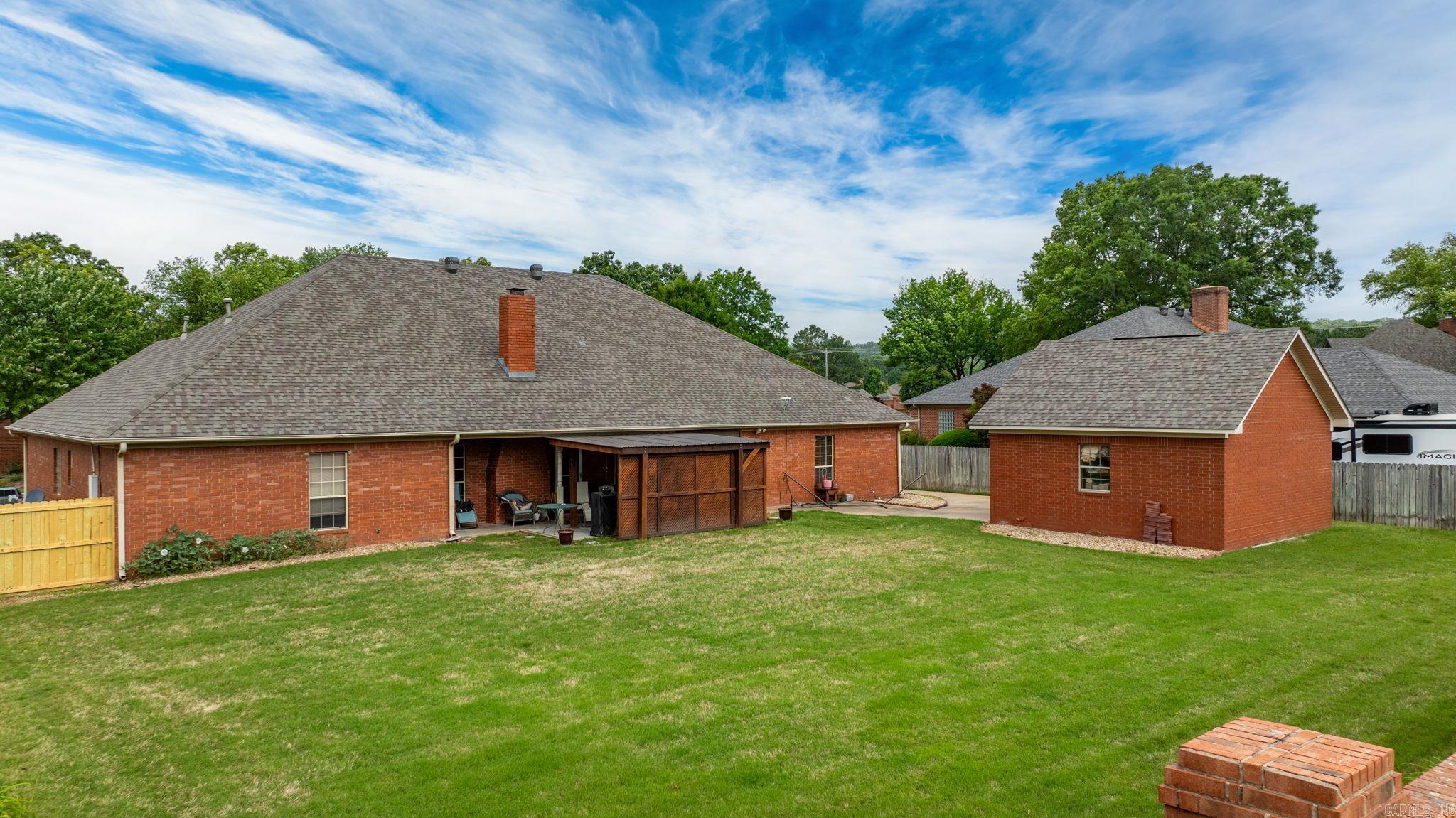 Royal Oaks - Residential