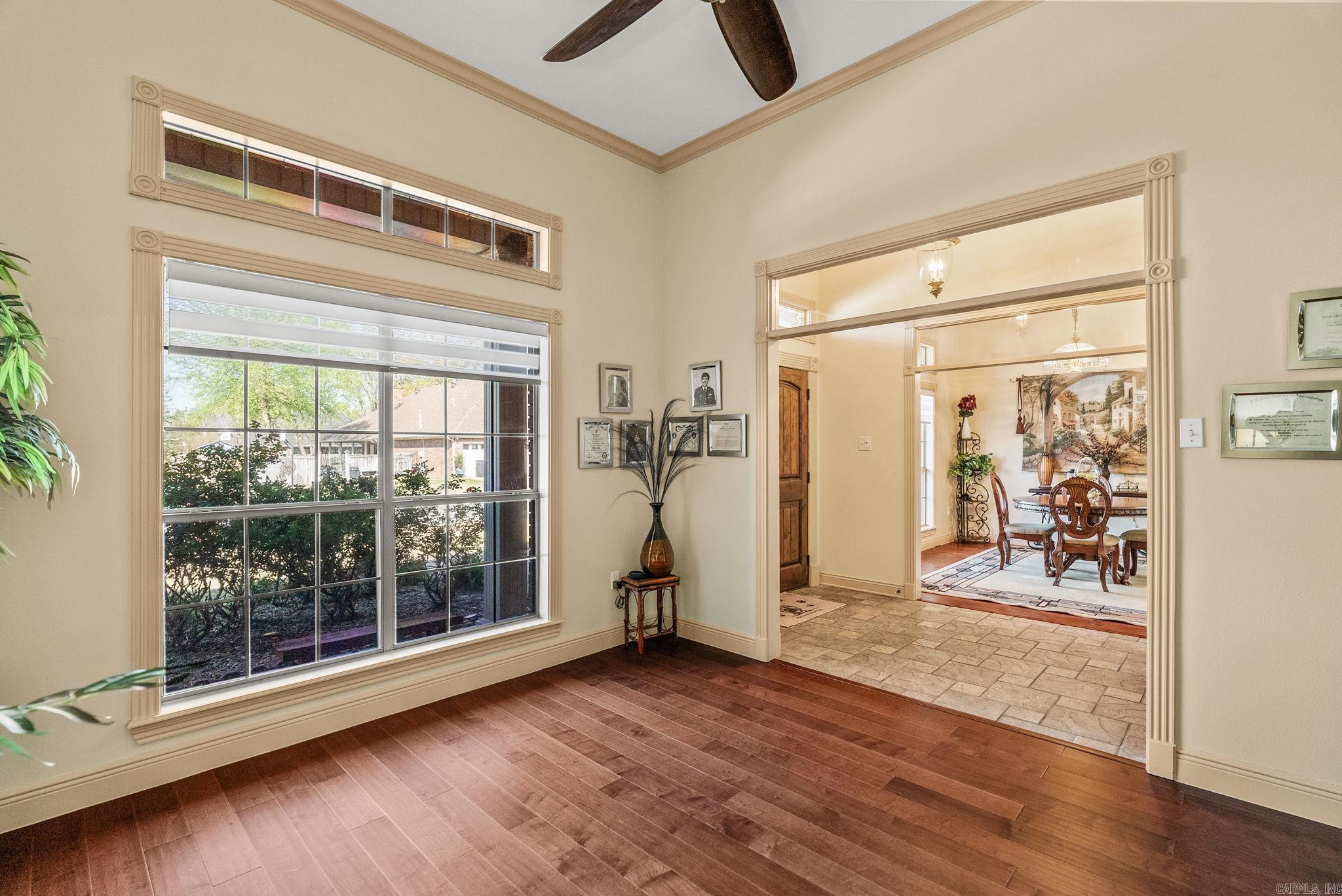 Royal Oaks - Residential