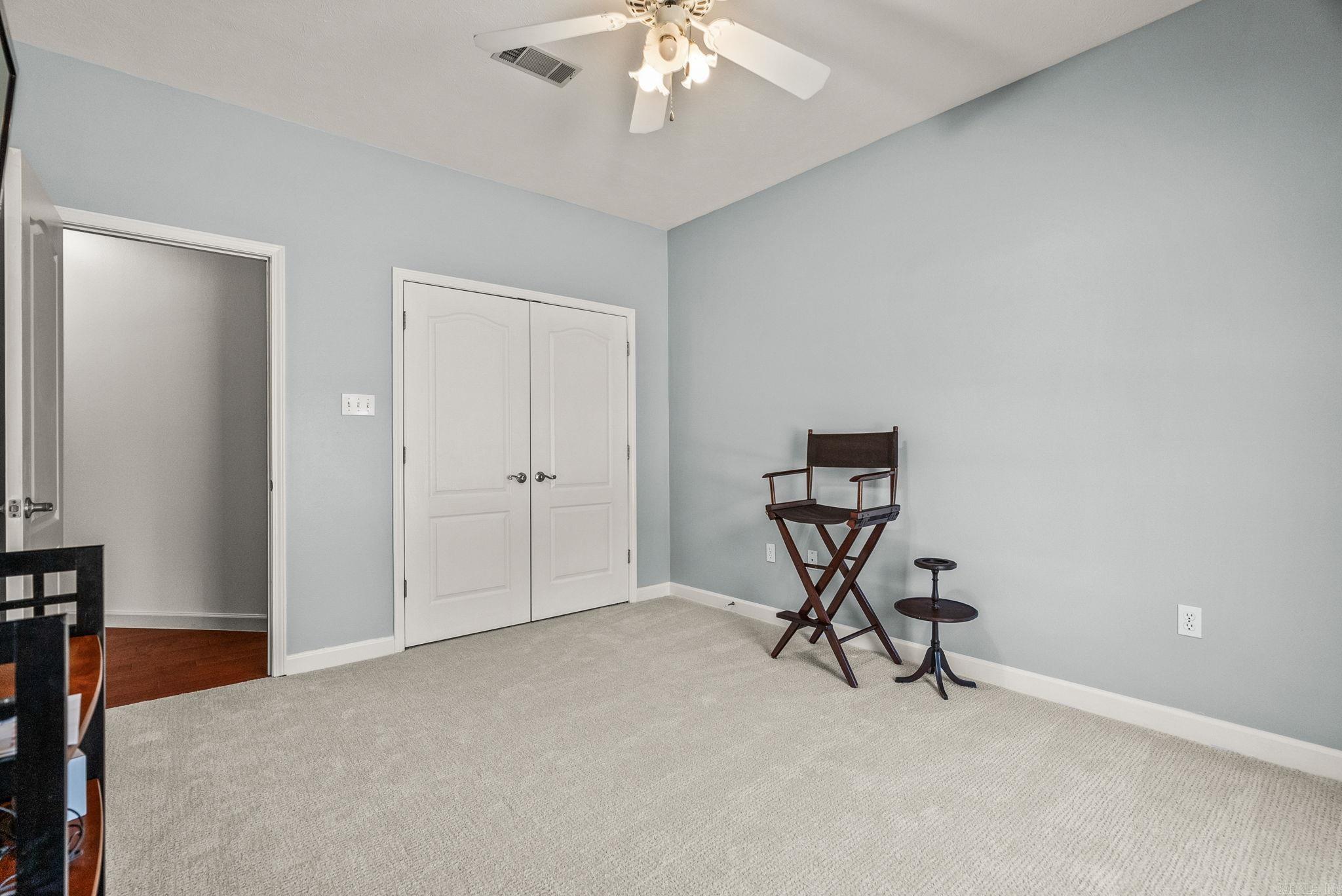 Royal Oaks - Residential